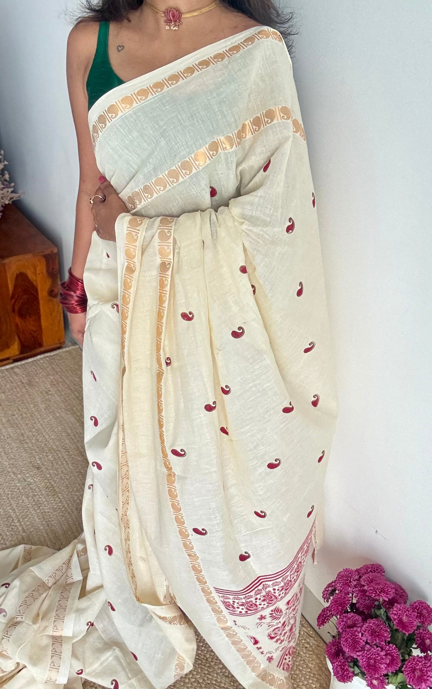 Ivory and Gold with paisley motif block printed buttas, zari border, soft Madurai cotton - YCON25MC268