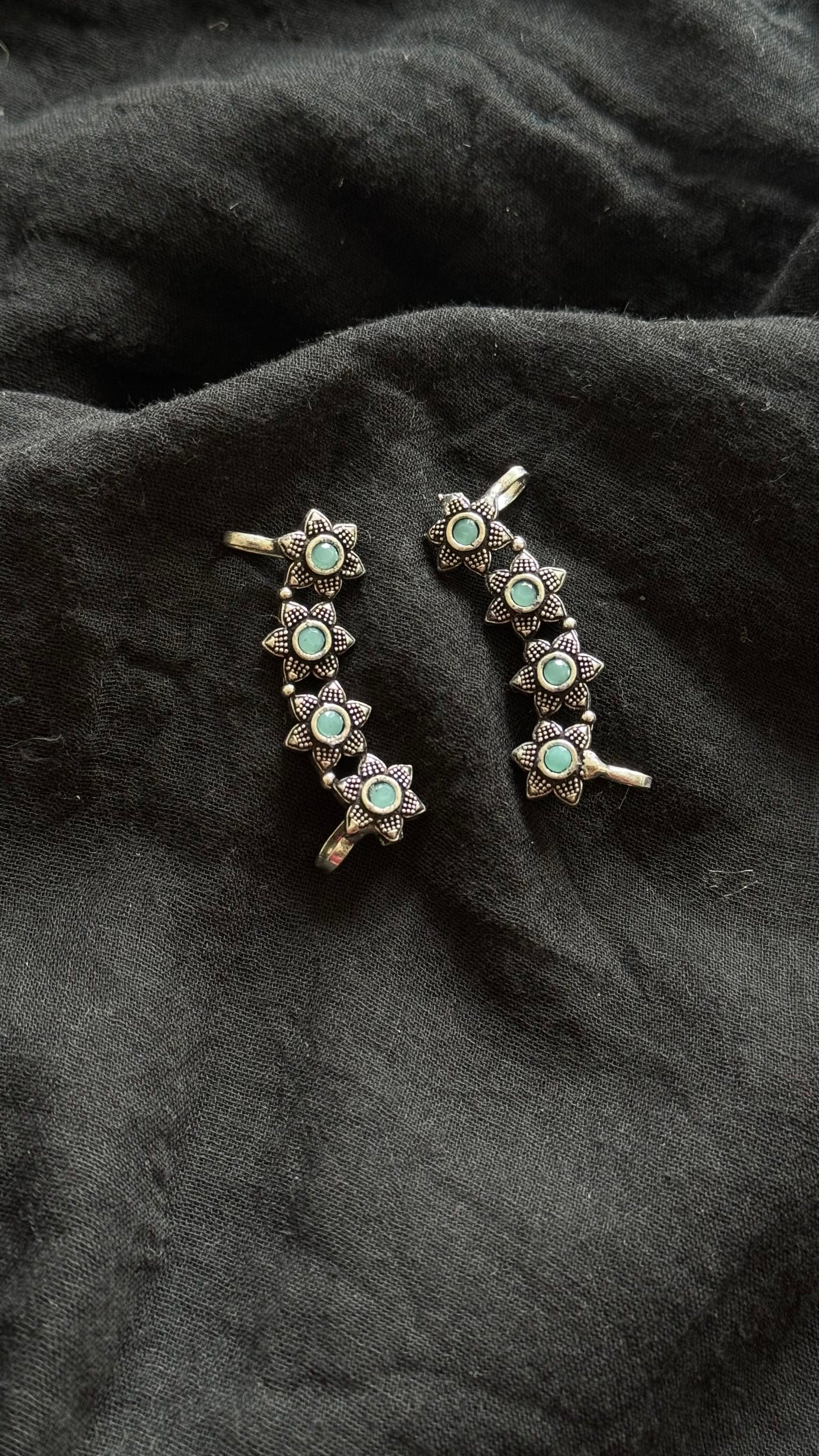 Oxidised silver, mint stone floral patterned earcuff - YCOSEC713
