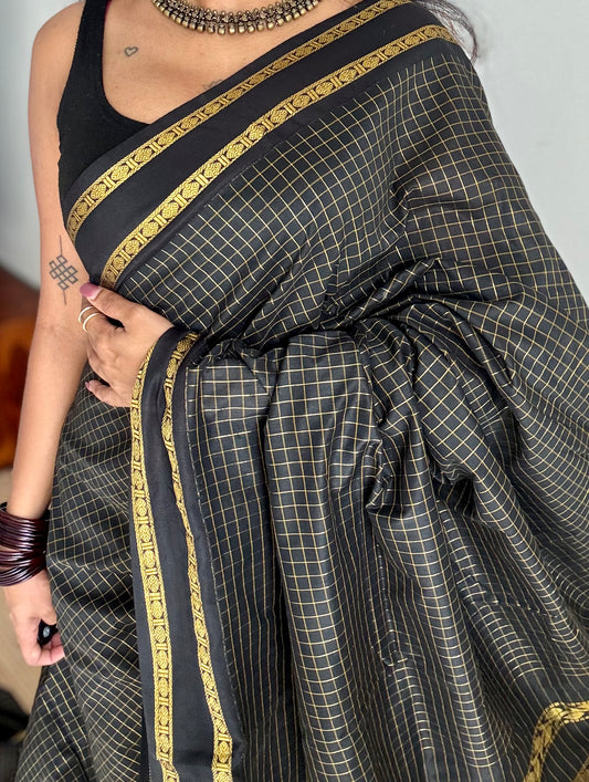 Black, arani zari checks saree, cotton silk - YCCOTNAUG16