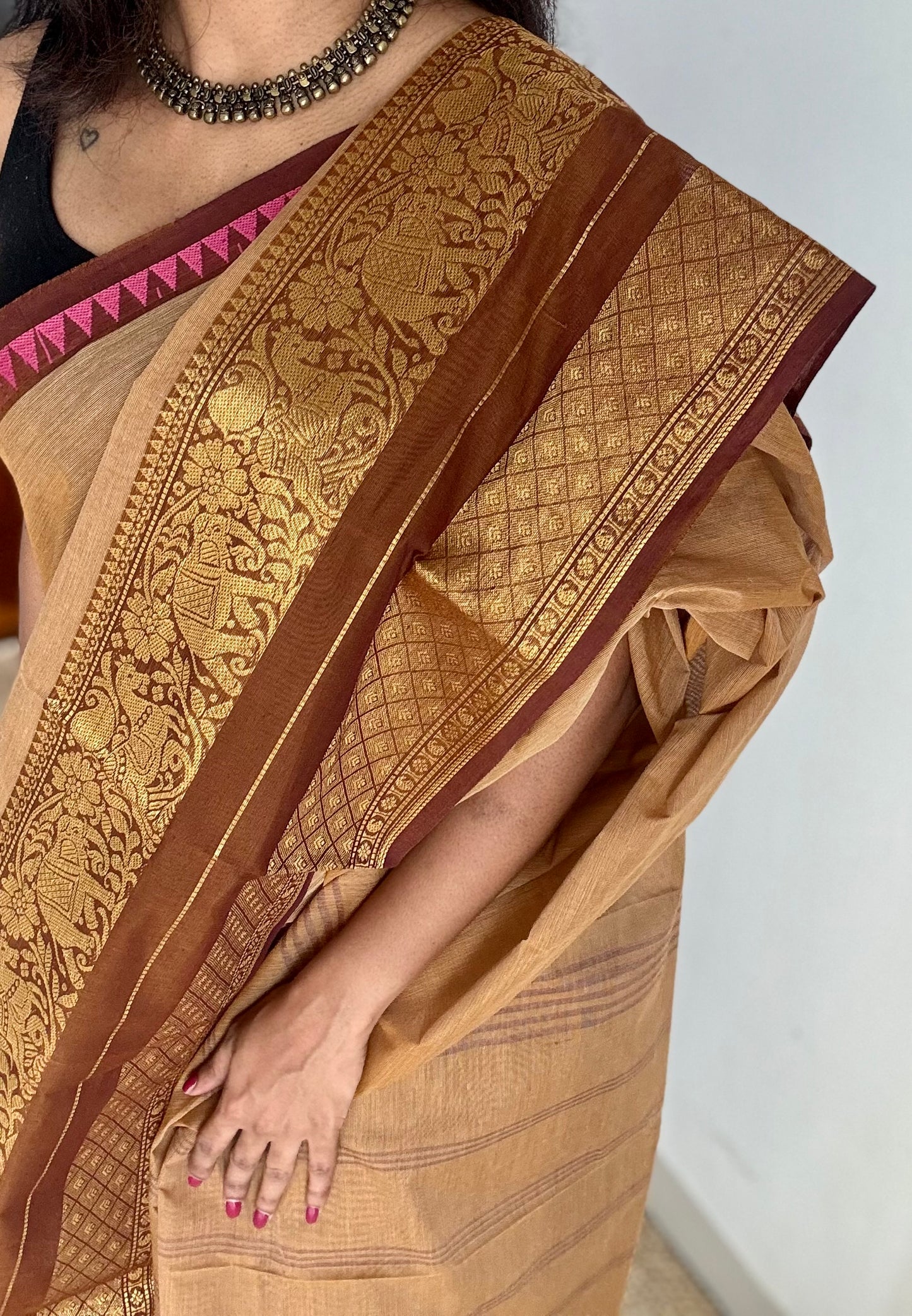 Light brown with dark brown, single side broad zari border, chettinad cotton - YCCOTNAUC56