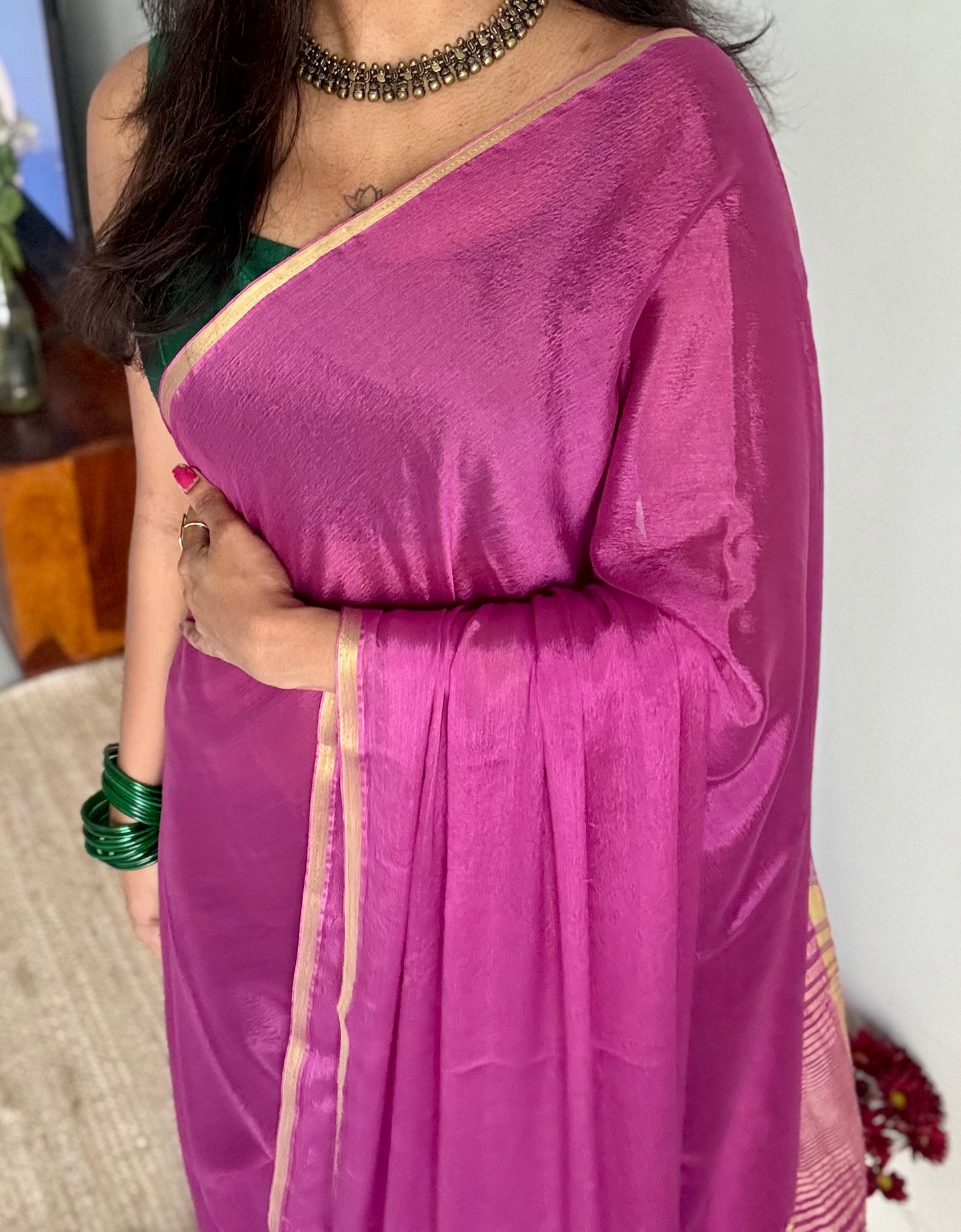 Dusty pink chiffon with thin gold zari border - YCDESE22