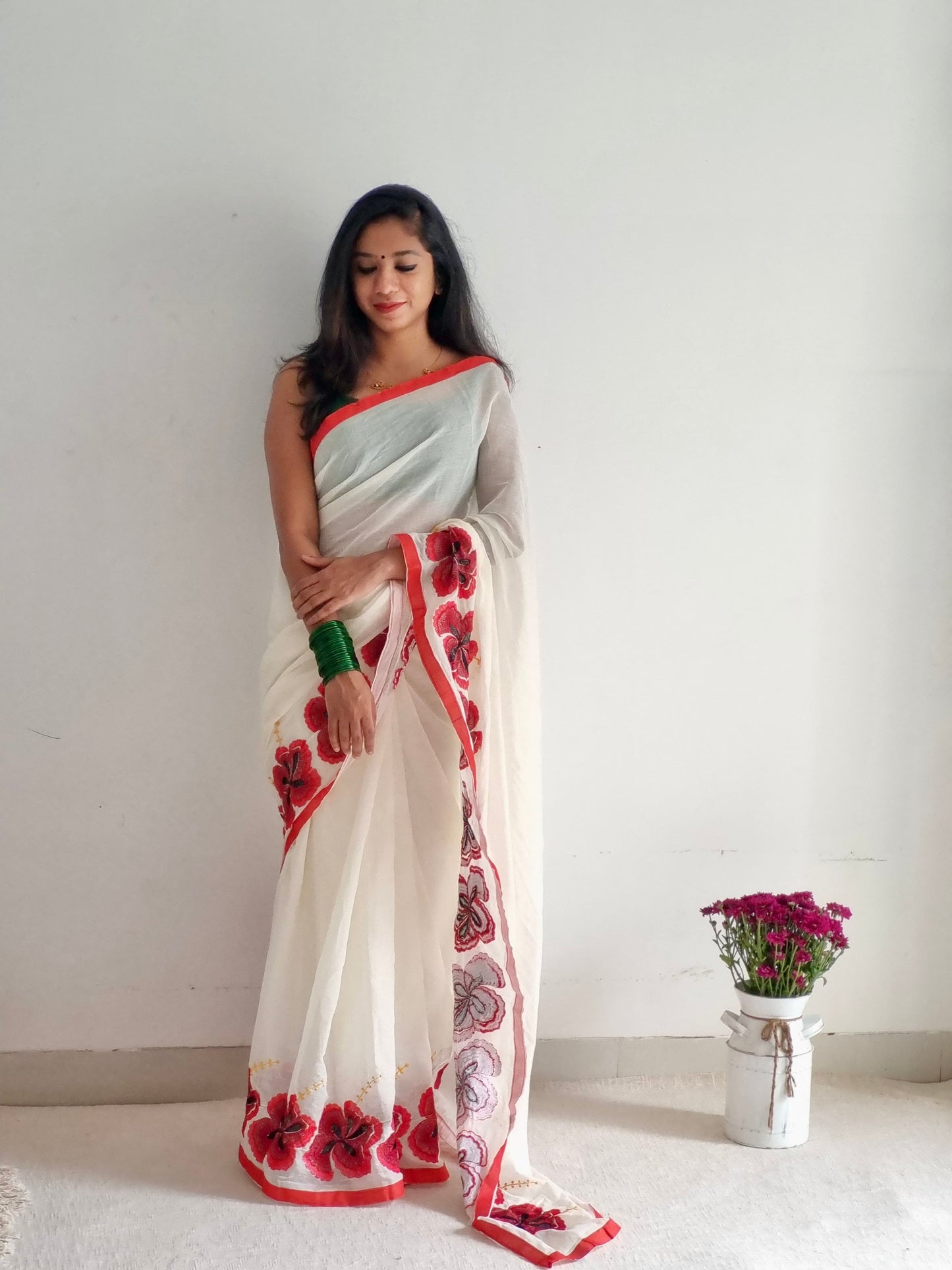 Chembarathi : Red Hibiscus flower cutwork in soft cotton, YCON25BCSC241
