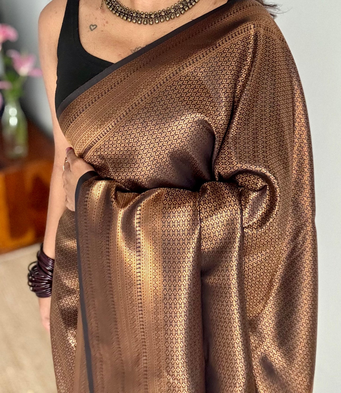 Black, antique gold zari, semi-silk - YCDOSOCSS08