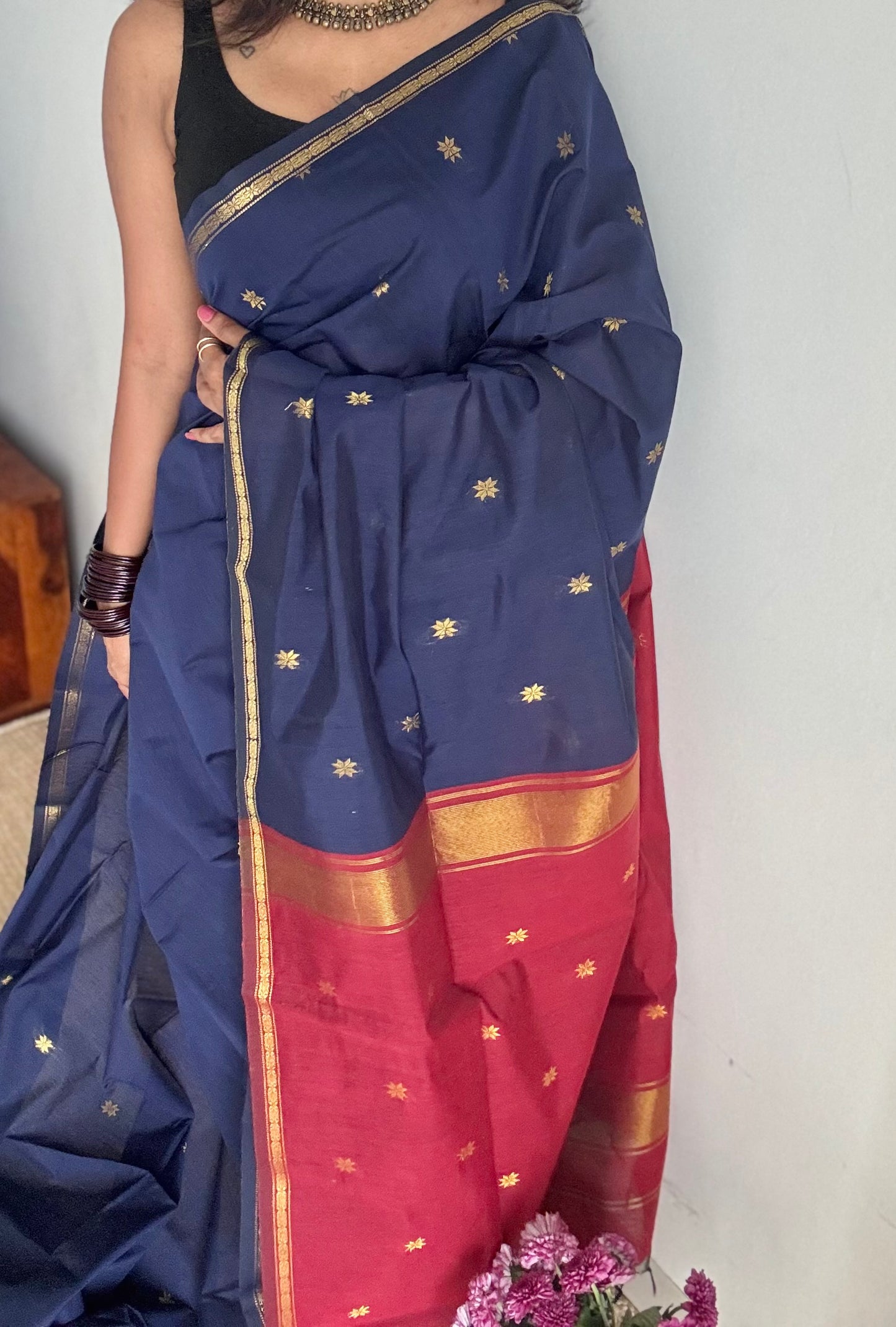 Dark blue with red, gold buttas, semi maheshwari cotton silk - YCCOTNFEJUSM05