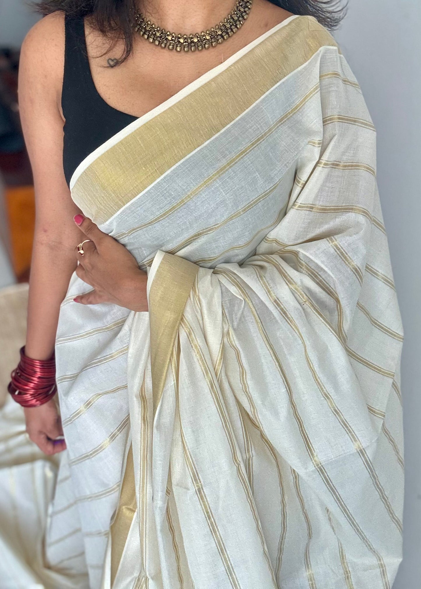 Ivory and gold stripes, kerala soft cotton - YCON25MC270