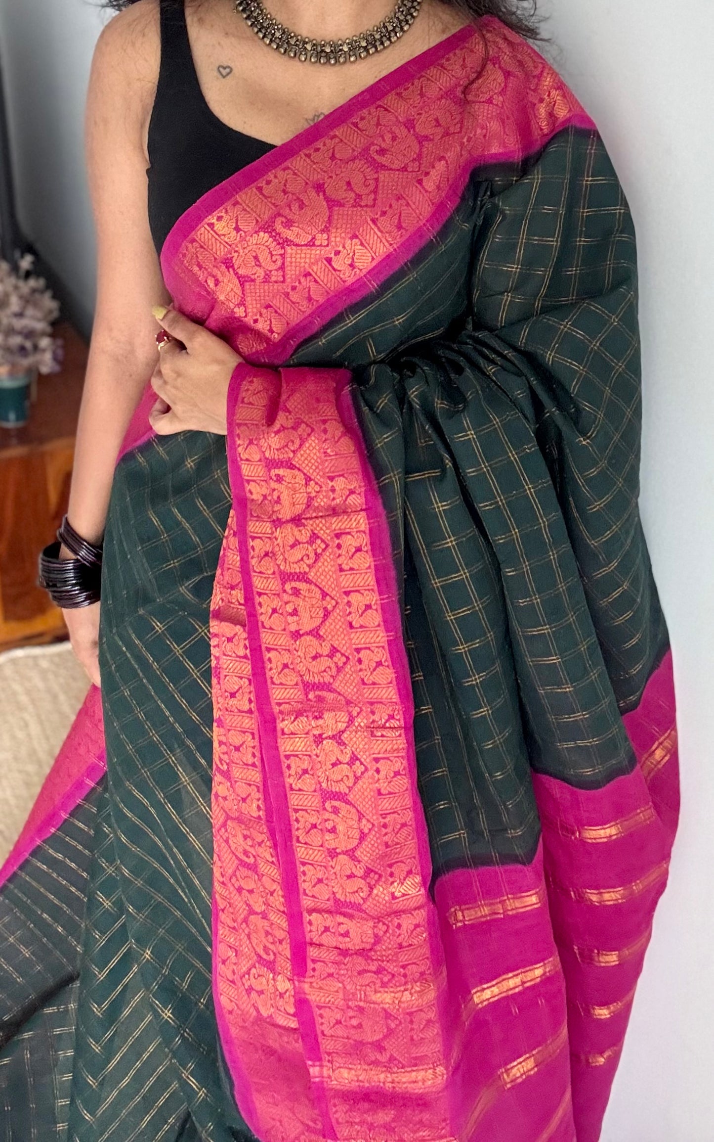 Dark green with magenta checks, kattuchayam dyed, madurai cotton - YCCOTNSEMS92
