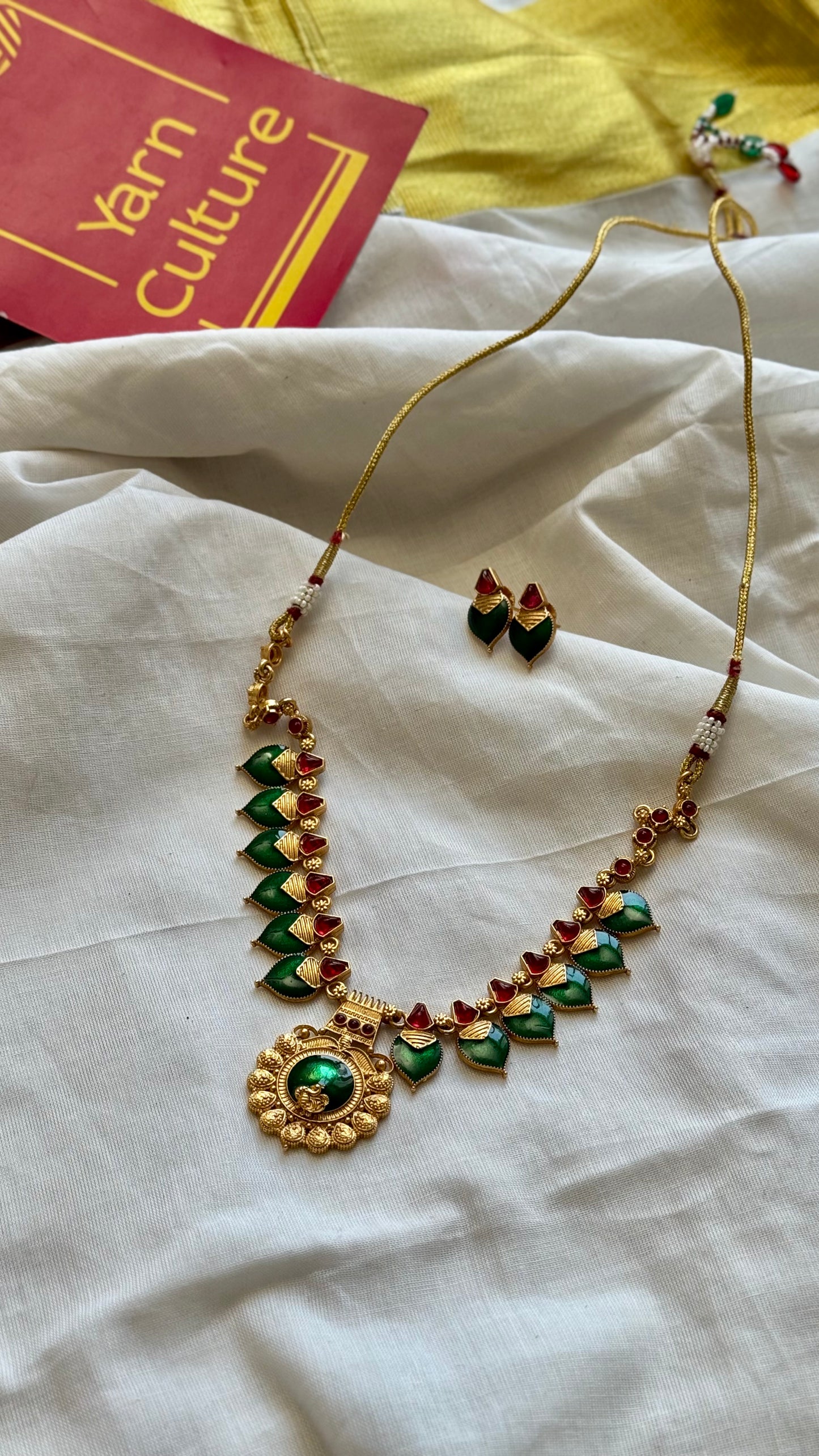 Green palakka pendant neckpiece, with earrings - YCGPNP631