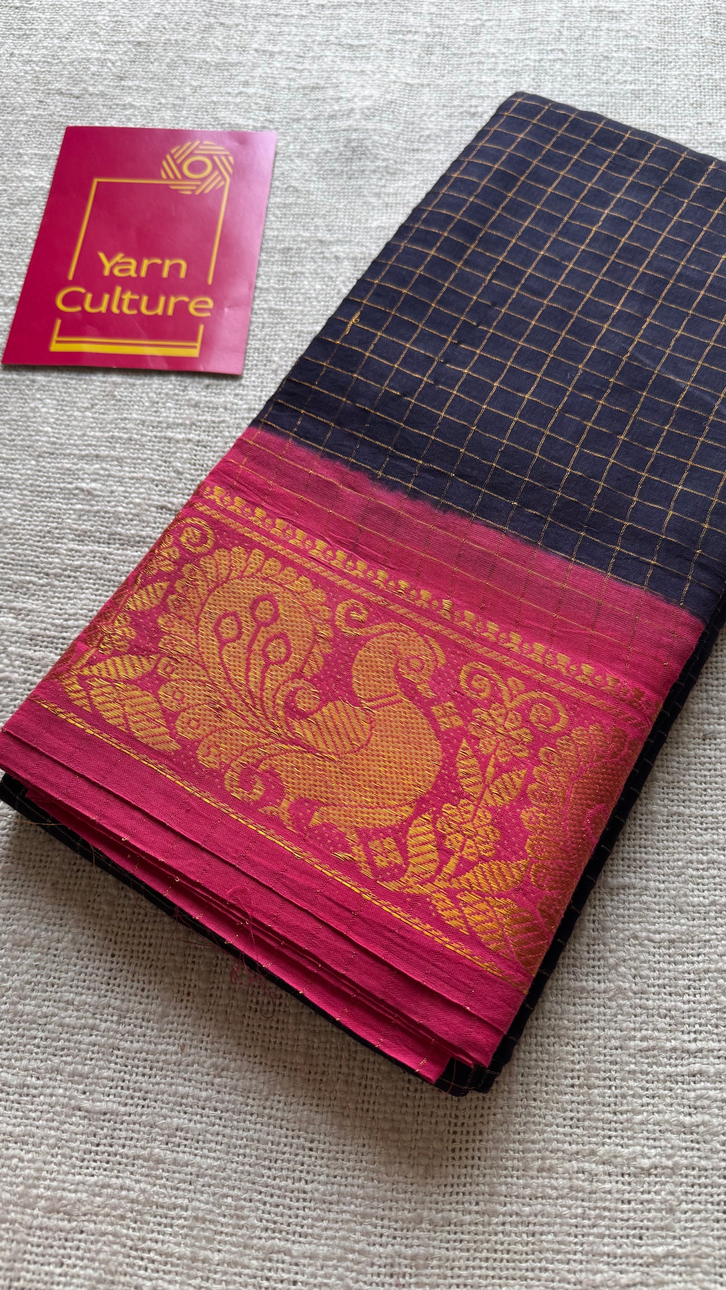 Black with pinkish red checkered sungudi, madurai cotton - YCCOTNOCSC23