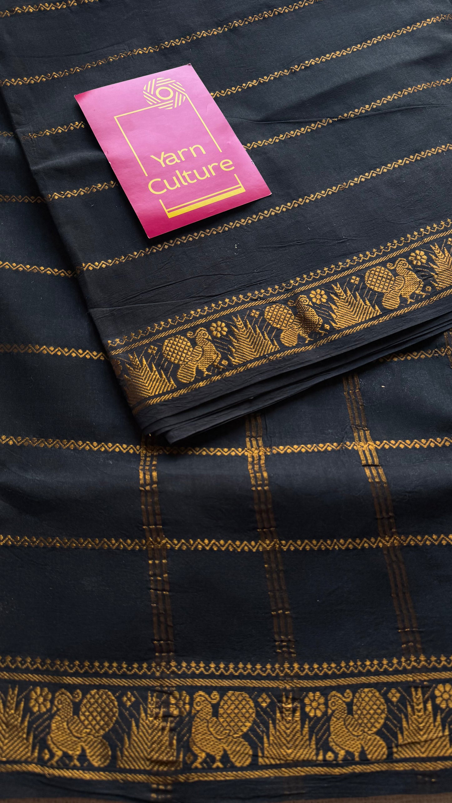 Black velthaari patterned kattuchayam dyed madurai cotton saree - YCCOTNMSFE132