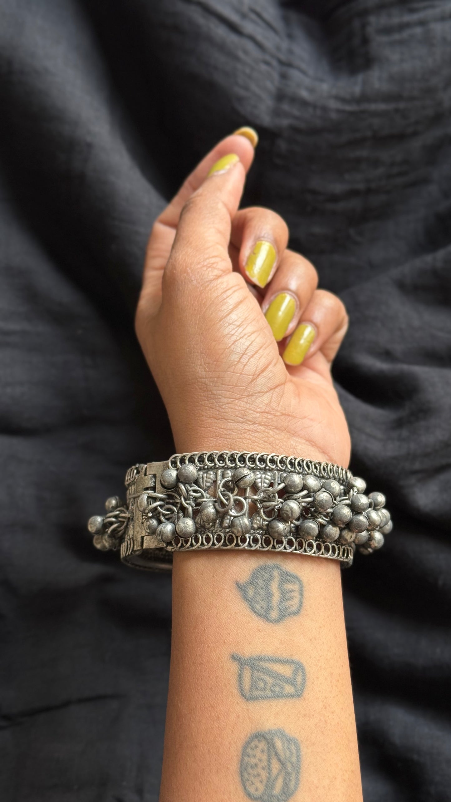 Free size openable ghungroo bangle, silver tone - YCOSFB480