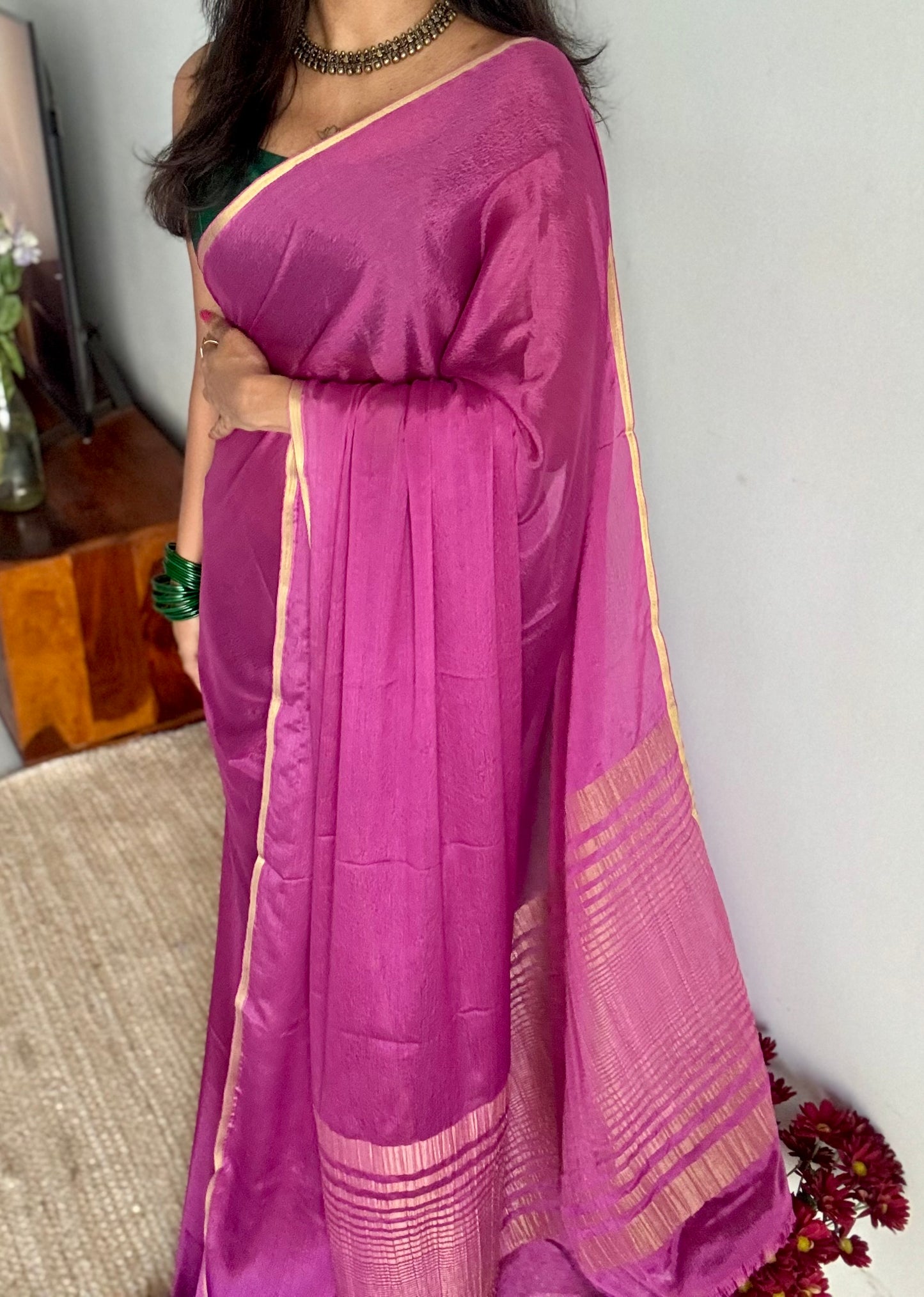 Dusty pink chiffon with thin gold zari border - YCDESE22