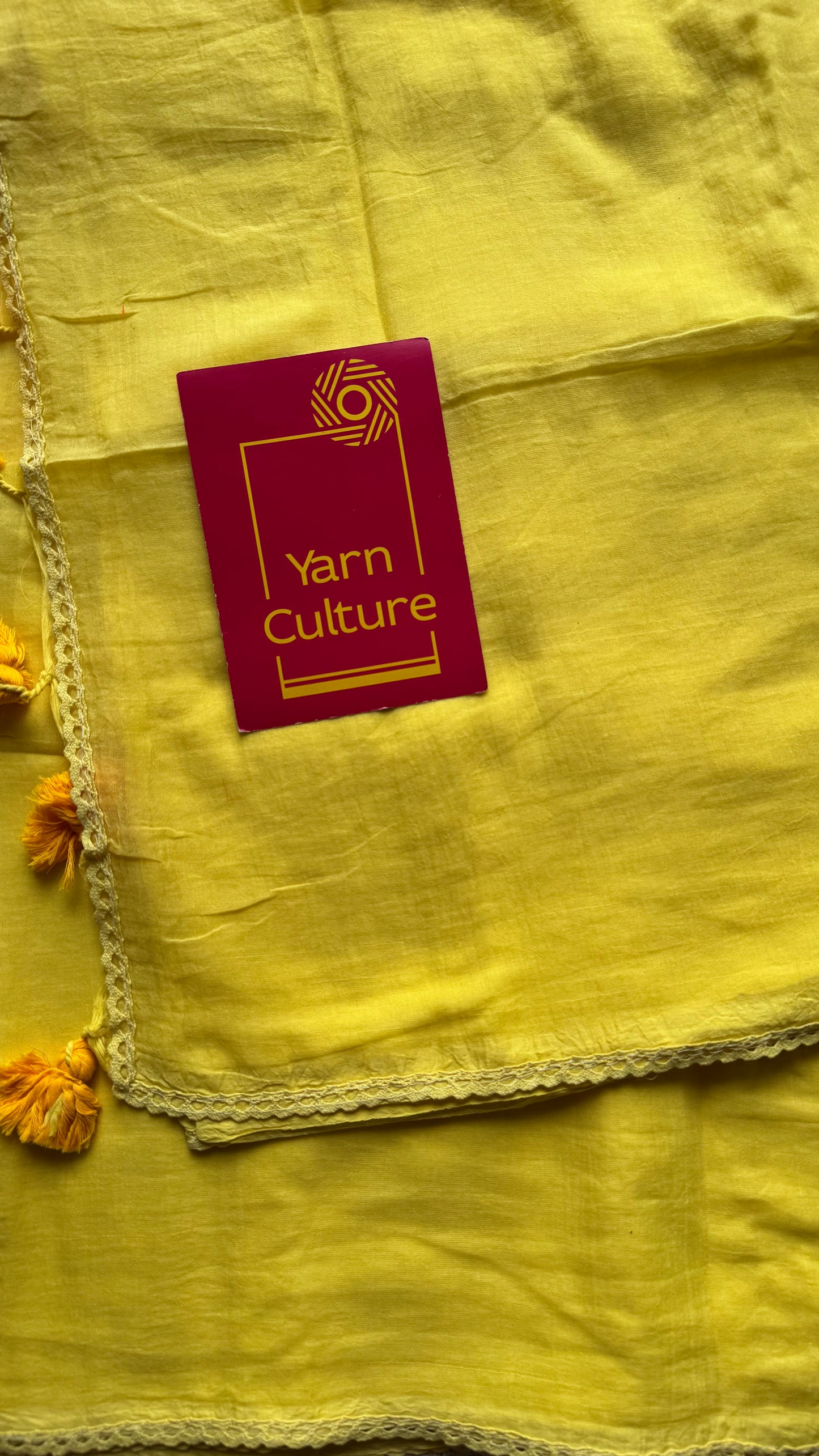 Yellow plain mul with lace border - YCBCMCLSE01