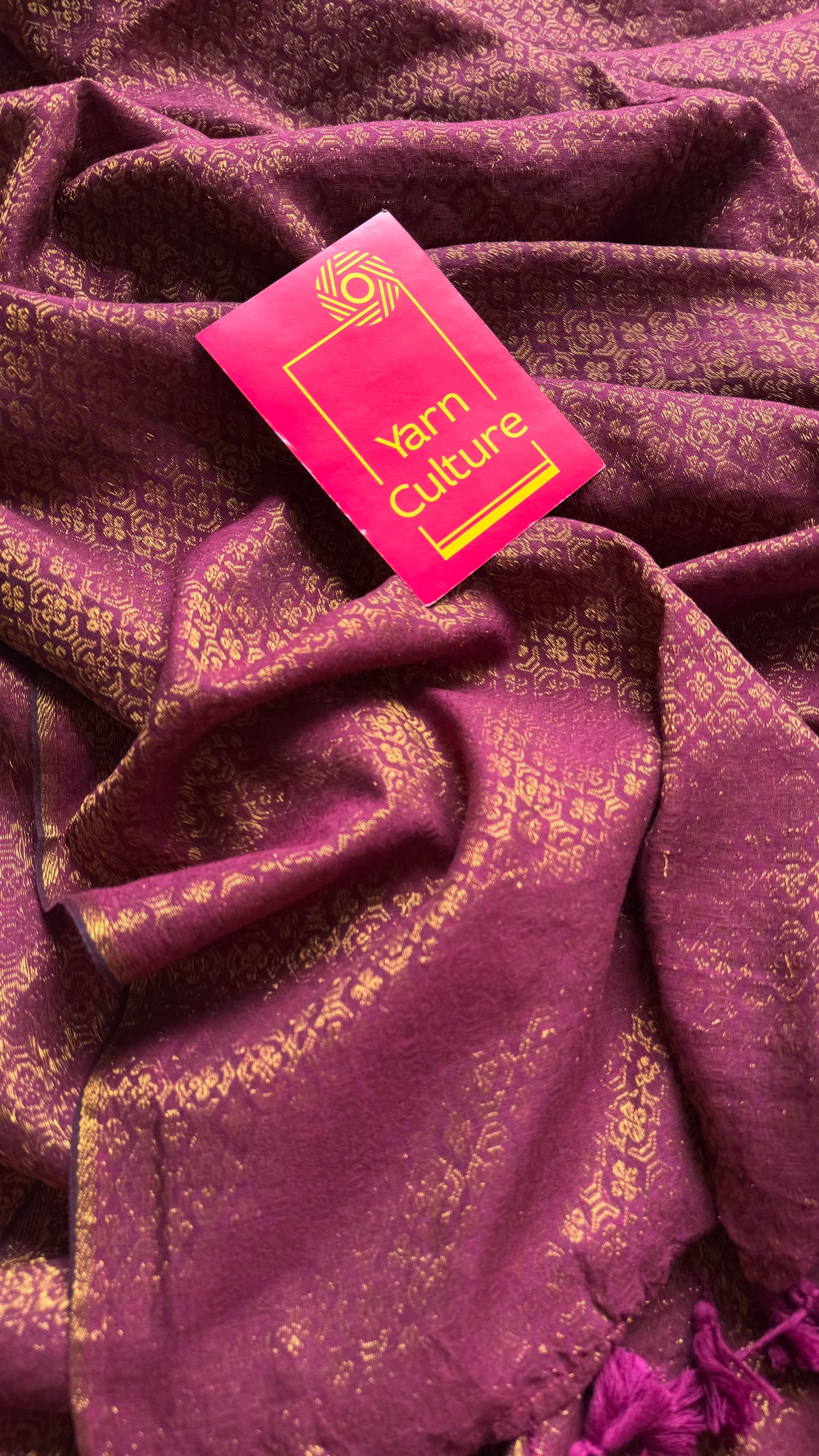 Wine and gold brocade pattern in mul - YCBCFEJUBM01