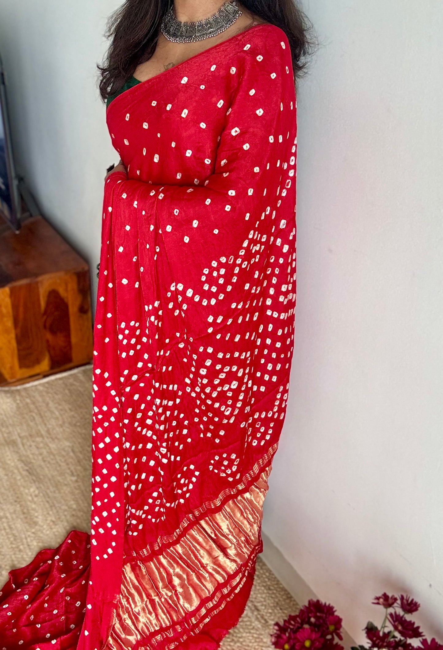 Red crushed bandhani modal silk with lagdi patta (zari pallu) - YCDESE28