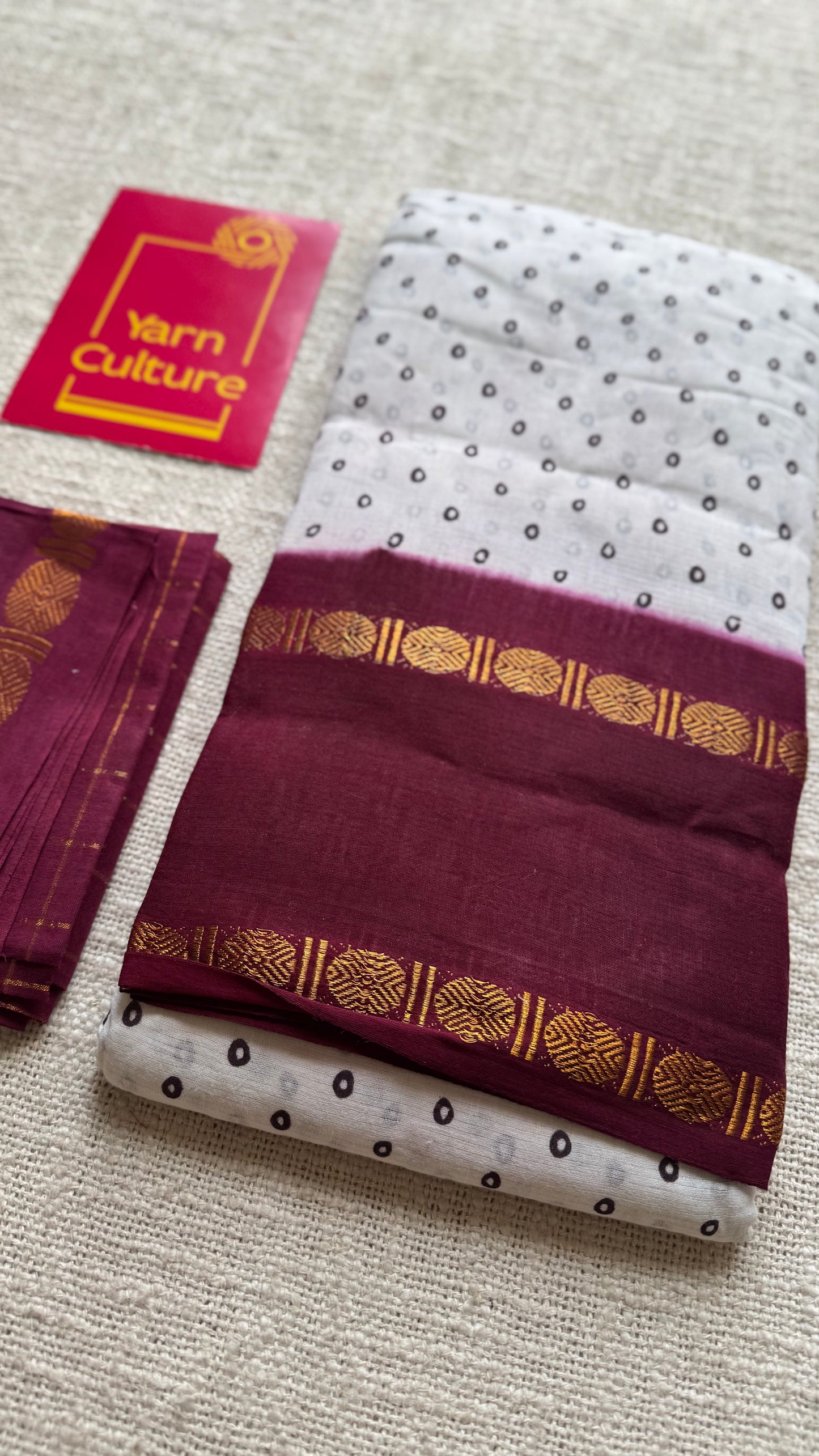 White with maroon sungudi motif and rudraksham border, madurai soft cotton - YCCOTNAUSC01