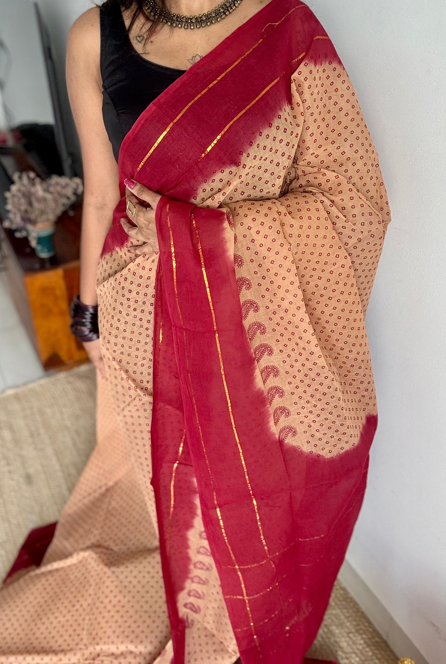 Sandal with red, printed sungudi, madurai cotton - YCCOTNOCSC18