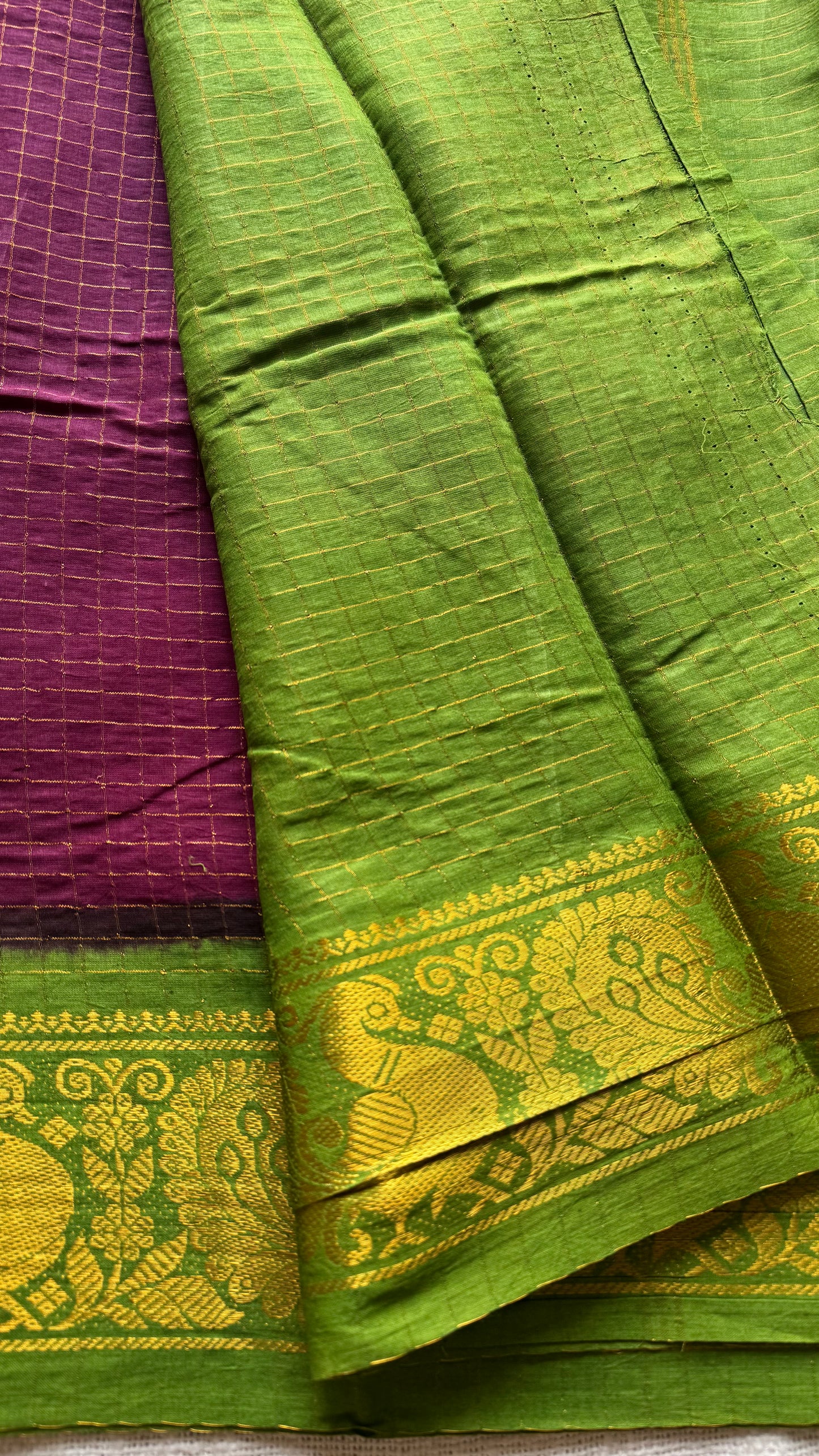 Wine with green checkered sungudi, madurai cotton - YCCOTNOCSC25