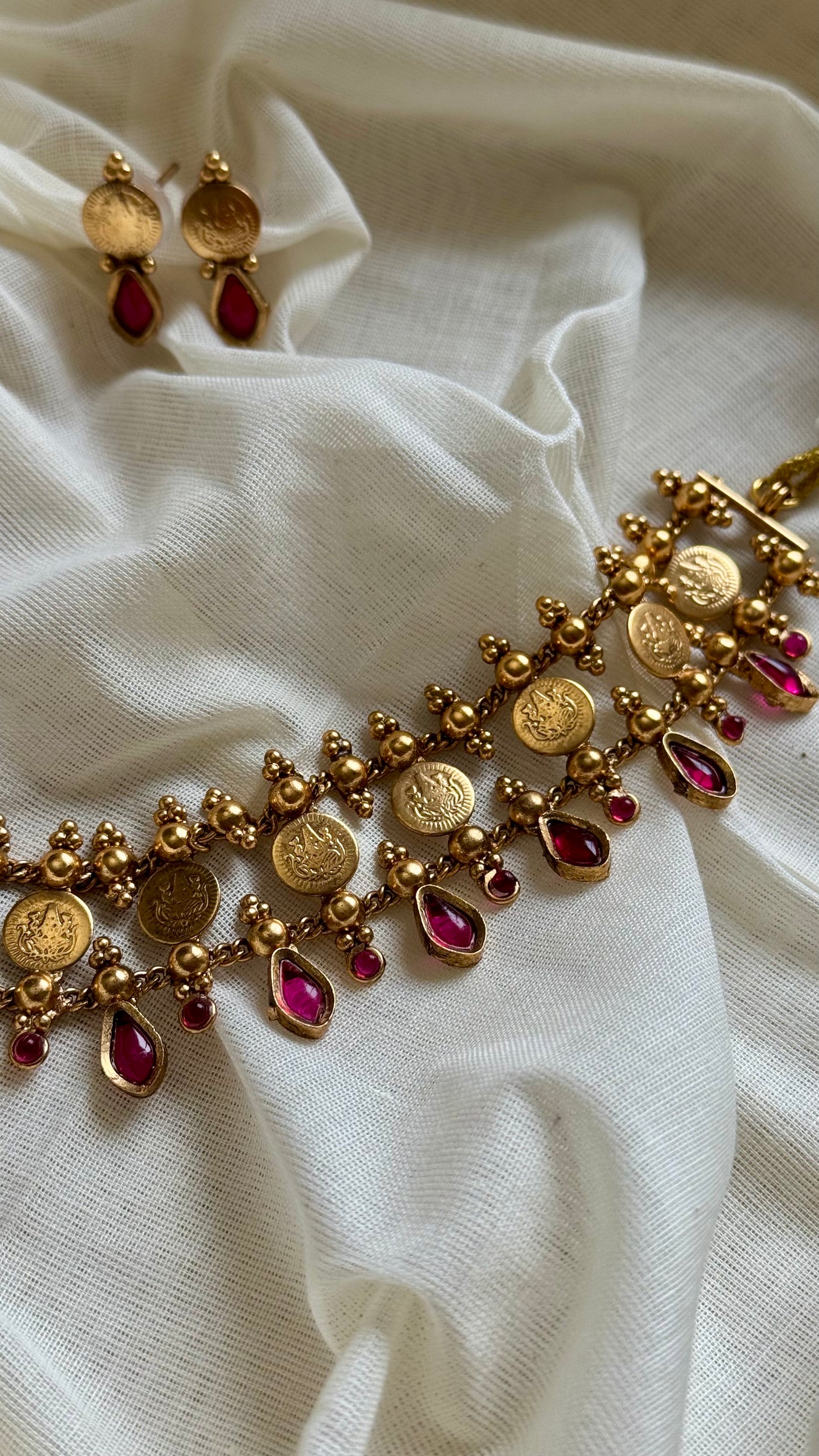 Double layer coin necklace with red stones - YCAGC78