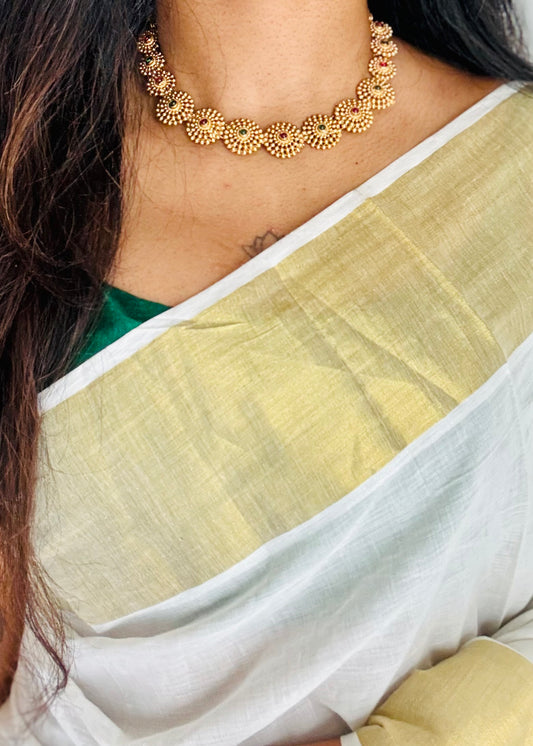 Round floral neckpiece, green stones, with earrings - YCGPNP752