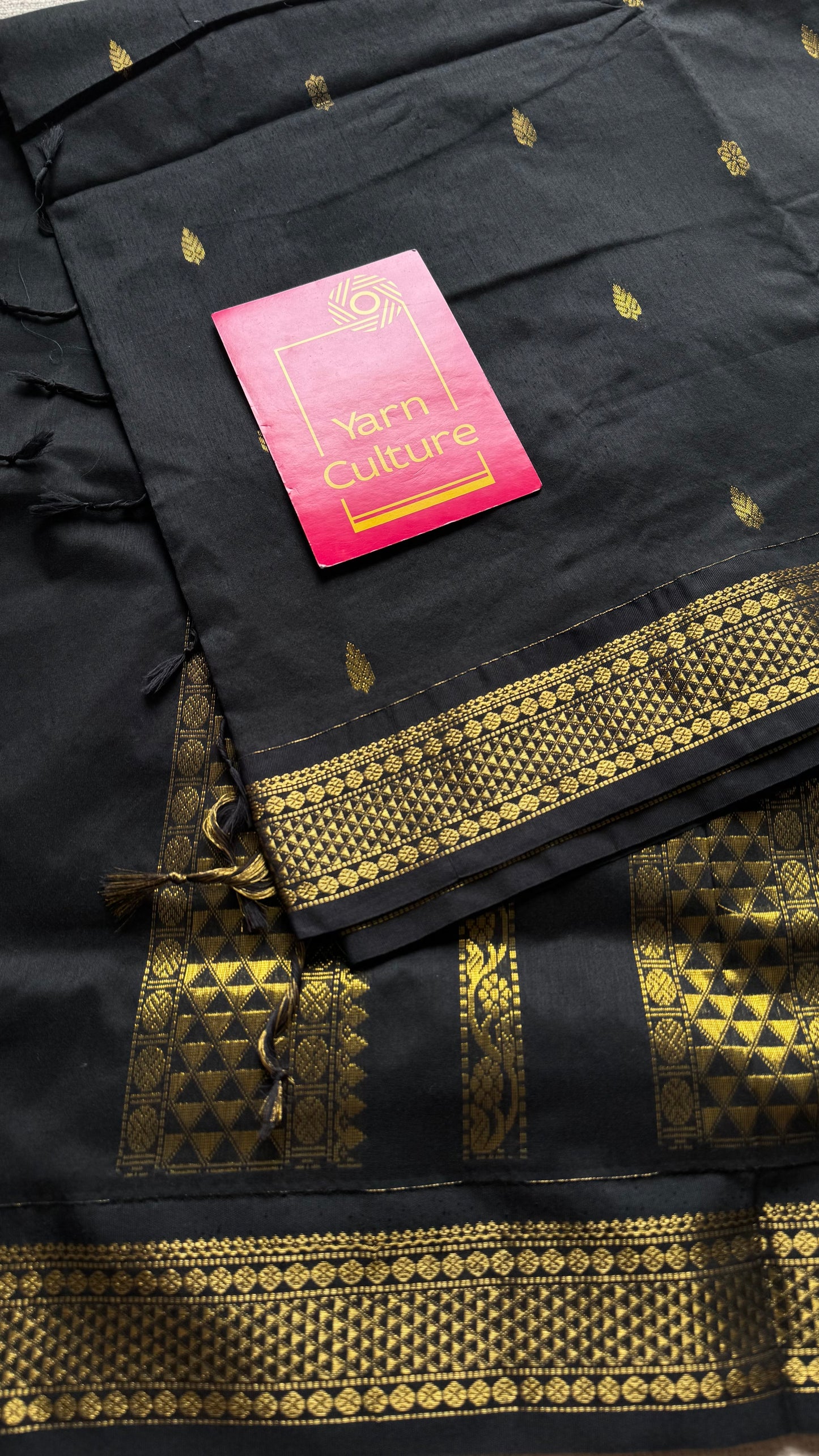 Black with motif border - cotton silk - YCCOTNSEKCS18
