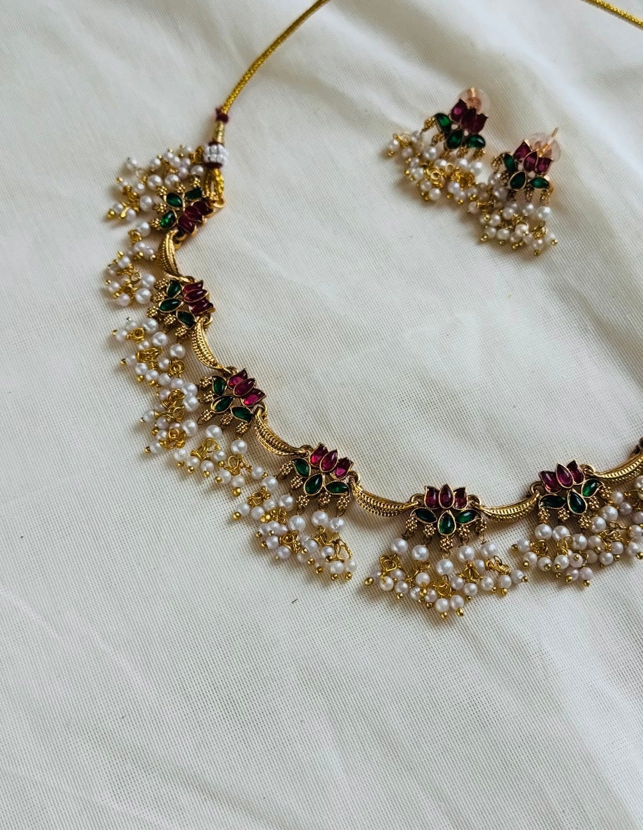 Ruby and green lotus with pearl hangings, with earrings - YCGPNP776