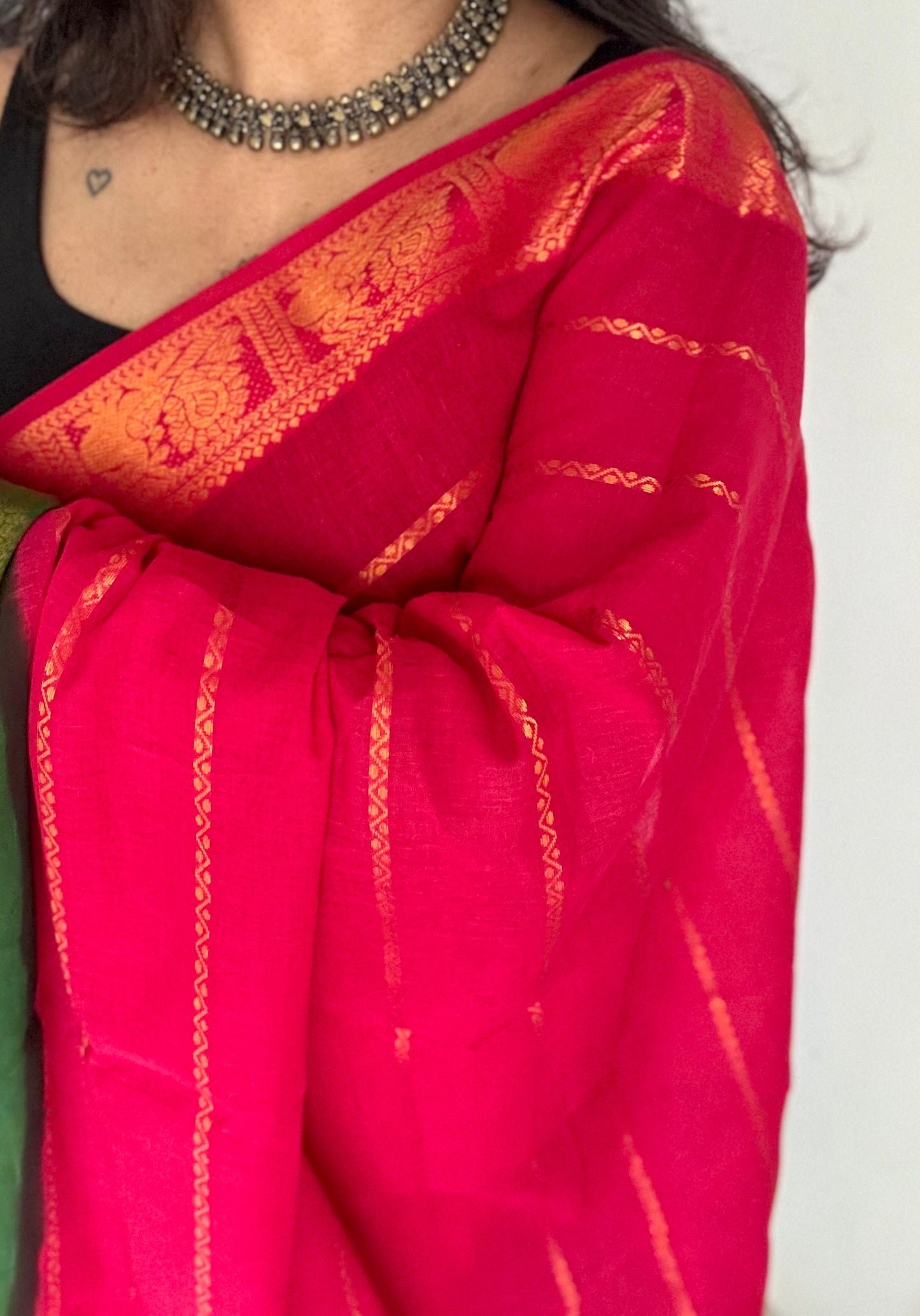 Reddish pink with green, peacock rudraksham motif, single side broad zari - madurai kattuchayam dyed -YCCOTNAURS19