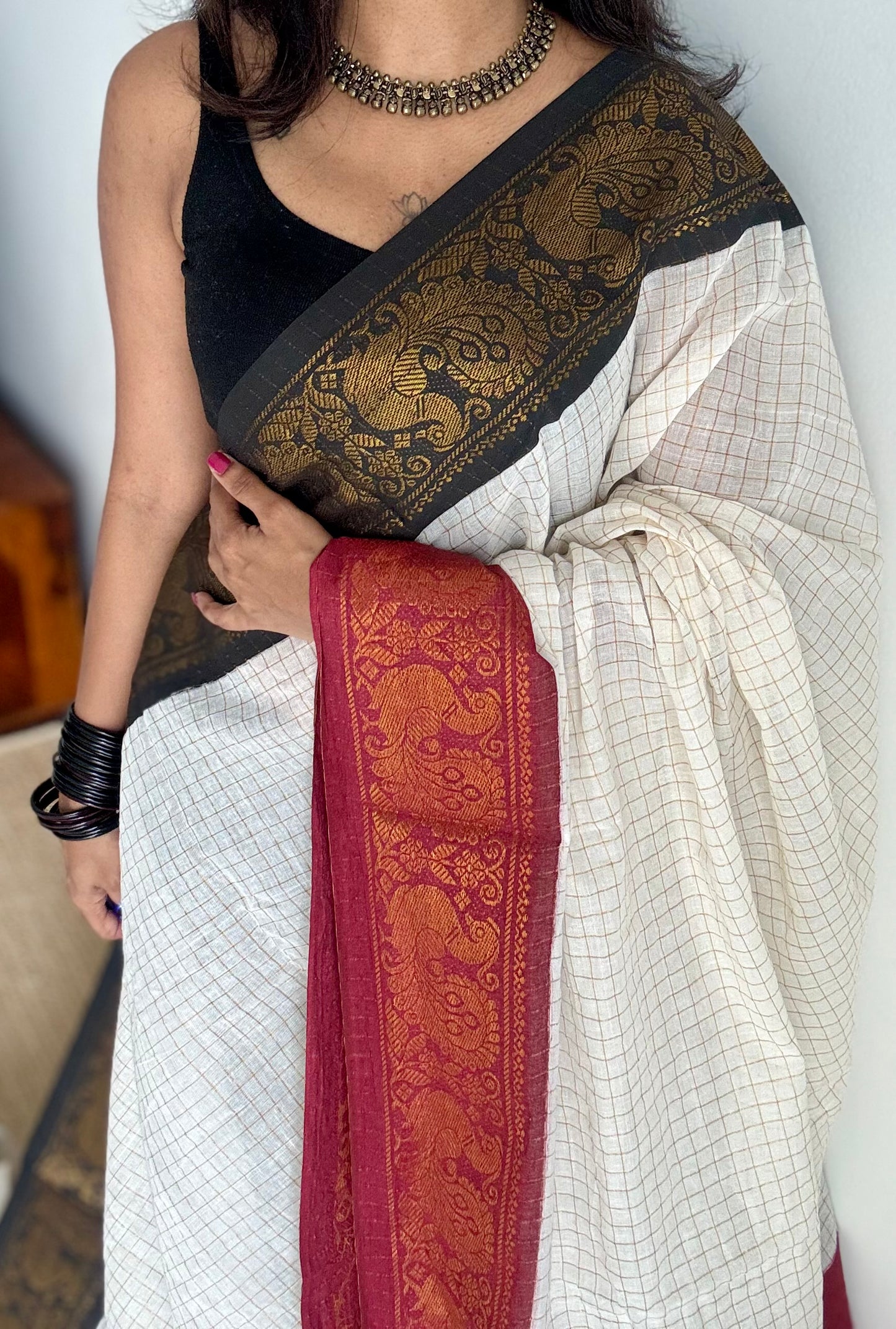 Sungudi cotton checks, ivory gold base, black and maroon dual tone border, soft cotton - YCCOTNAUS35