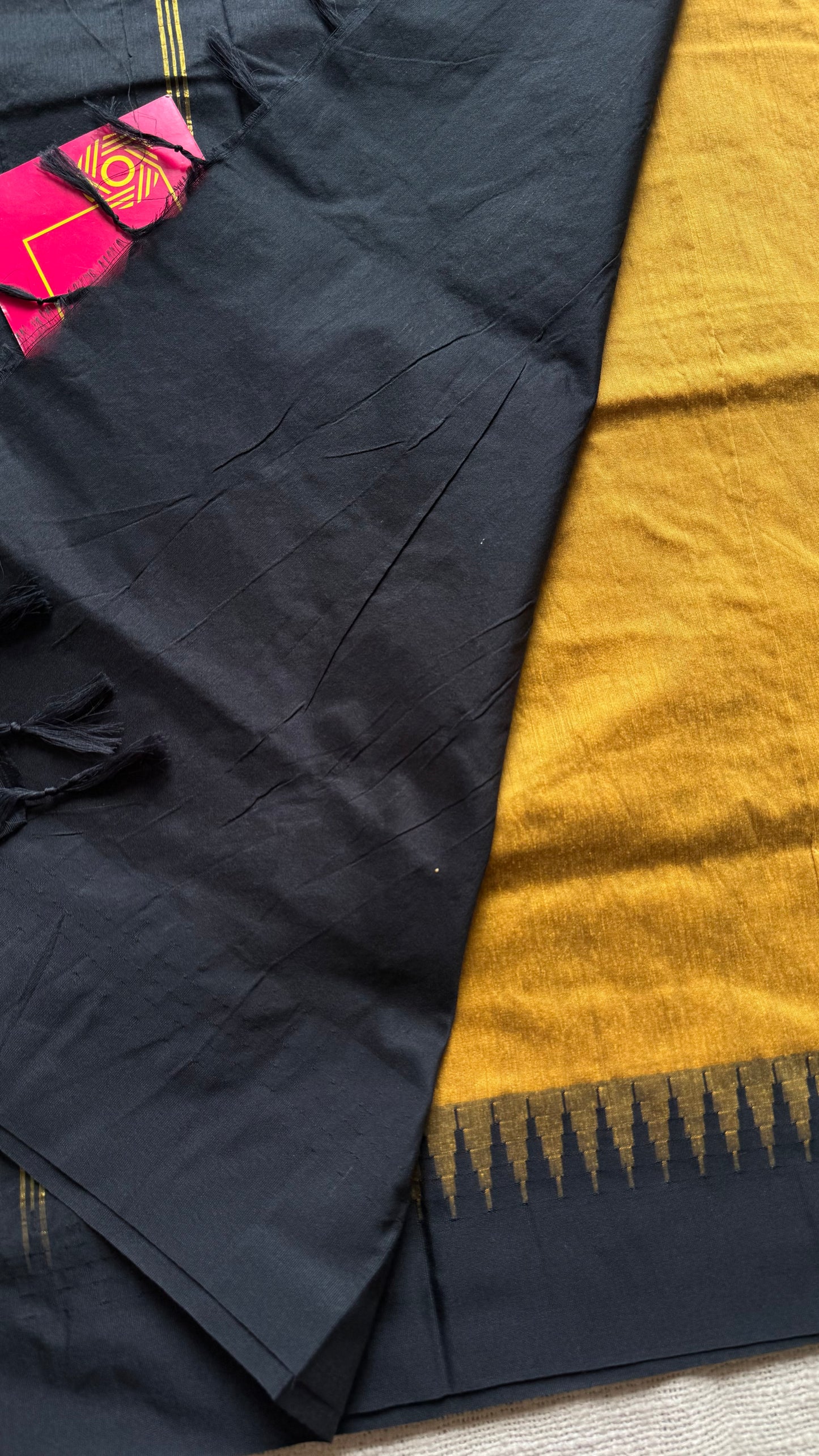 Yellow with black temple border - cotton silk - YCCOTNOCKCS1