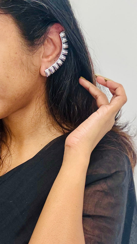 Oxidised silver, patterned earcuff - YCOSEEC302