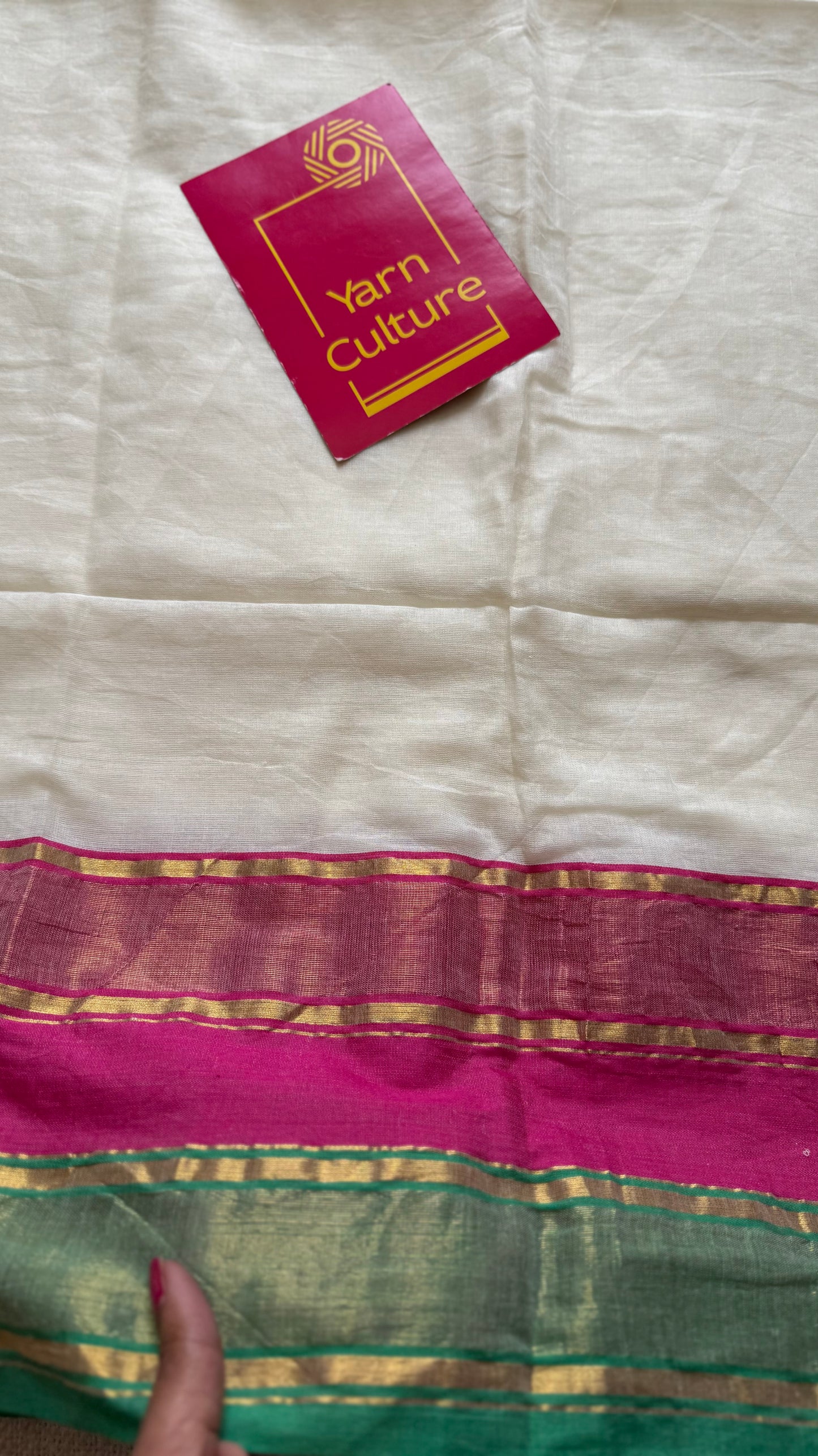 White mul with hot pink, green zari plain border - YCBCMCLSE50