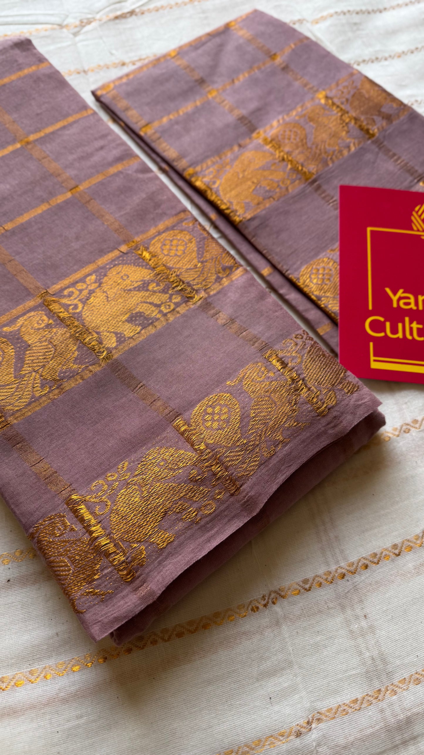 Light dusty rose kattam with motif double border, kattuchayam dyed madurai cotton saree - YCCOTNMSAP175