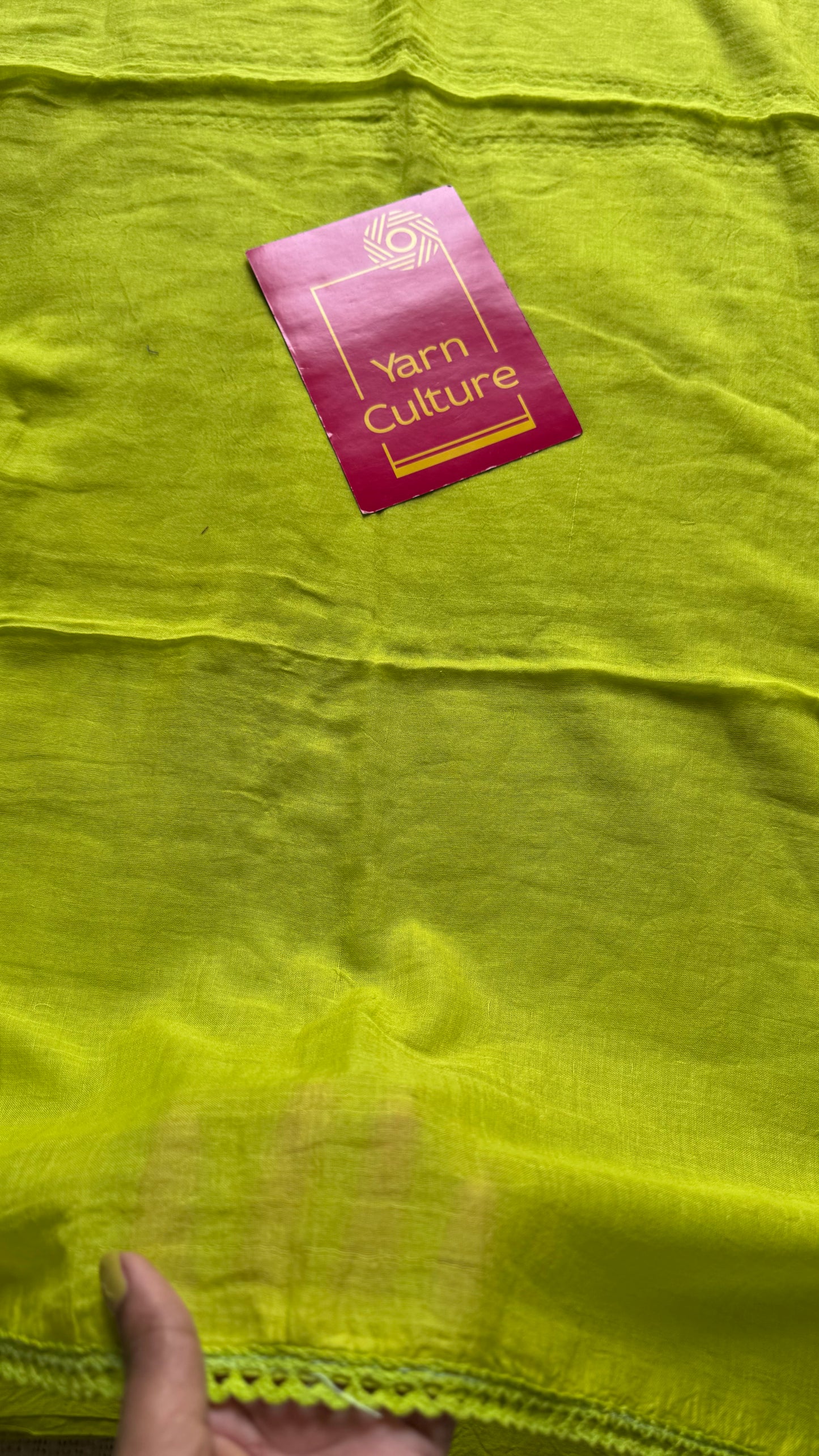Lime green plain mul with lace border - YCBCMCLSE03