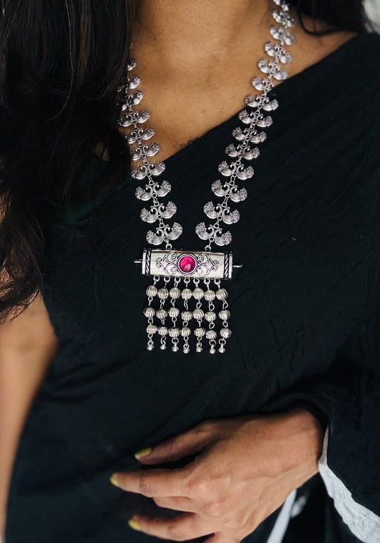 Long neckpiece with peacock motifs, oxidised silver - YCOSNP445