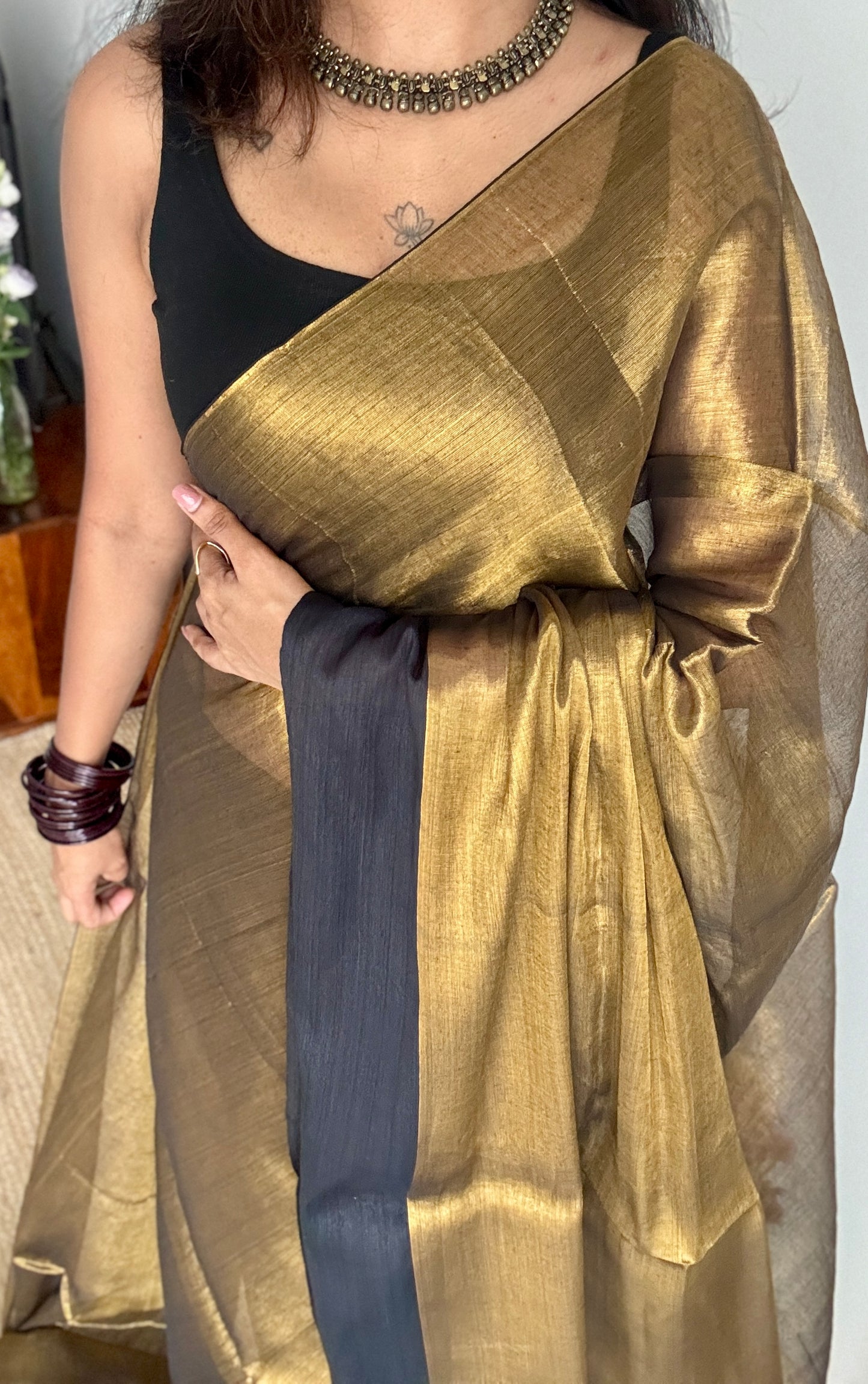 Antique gold with black border, mul tissue YCBCMT02