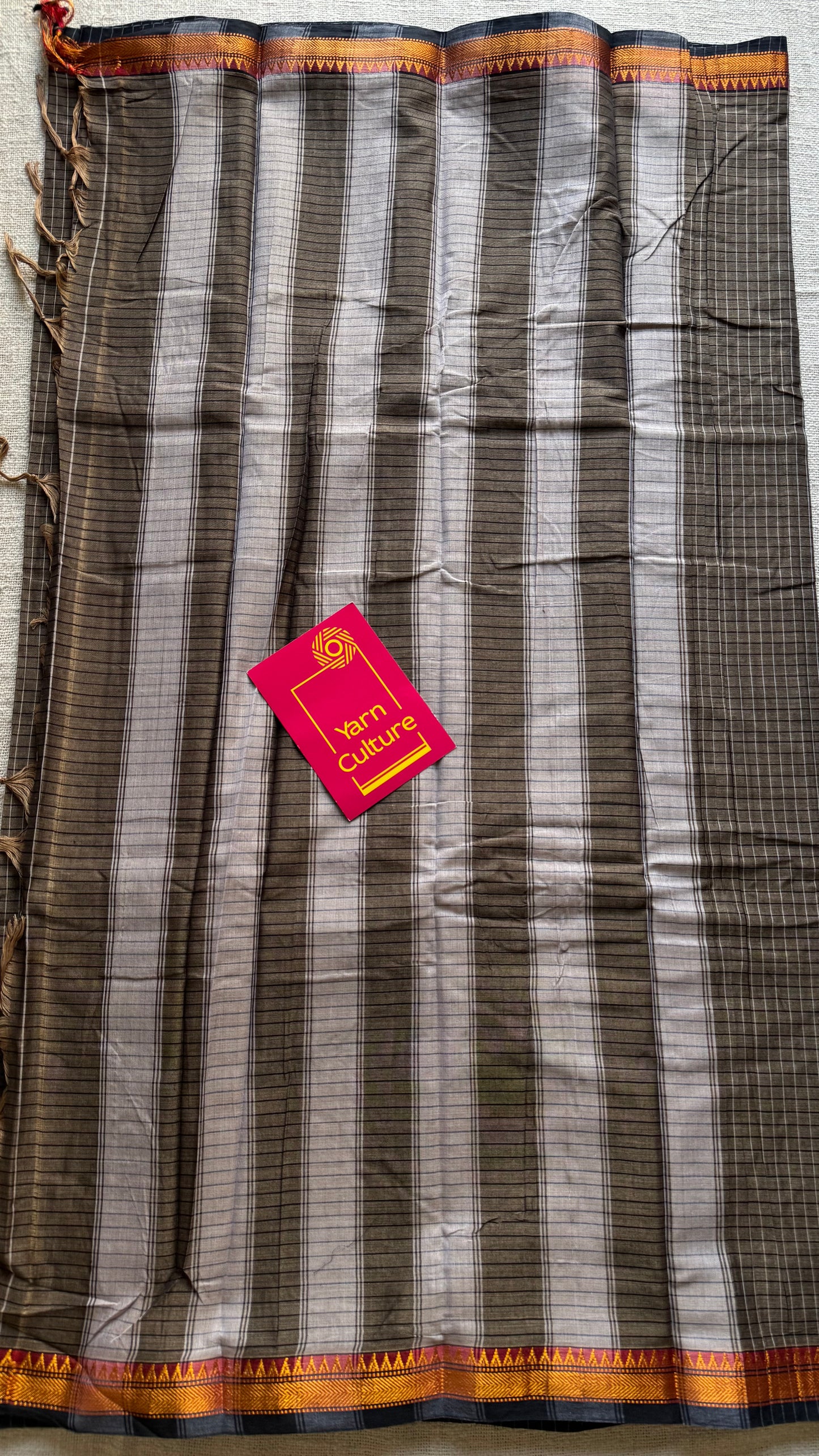 Grey with black checks, cotton silk blend, premium narayanpet saree - YCWOTDFE245