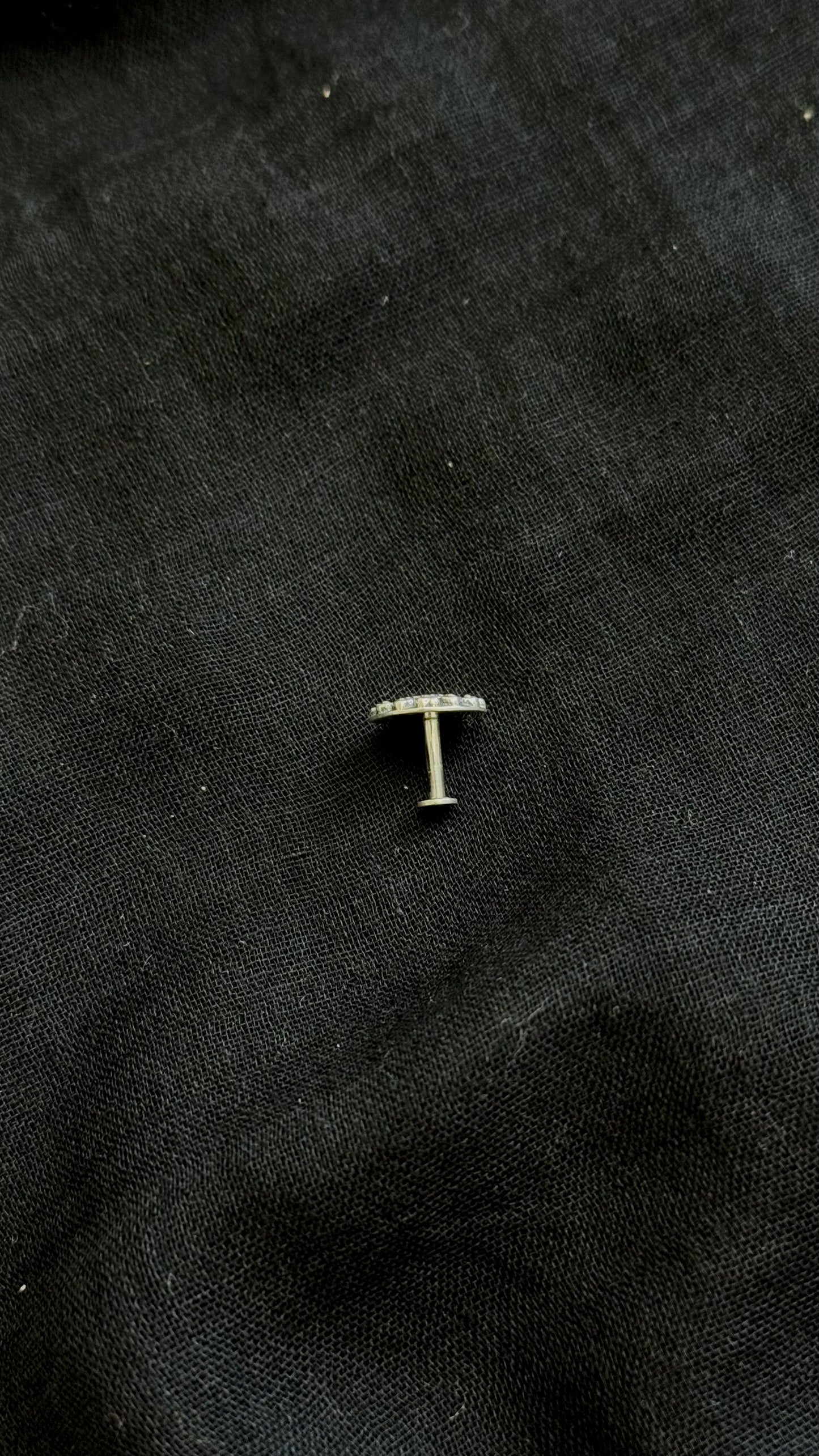 Round nose pin, intricate pattern in pure silver - YCNPP22