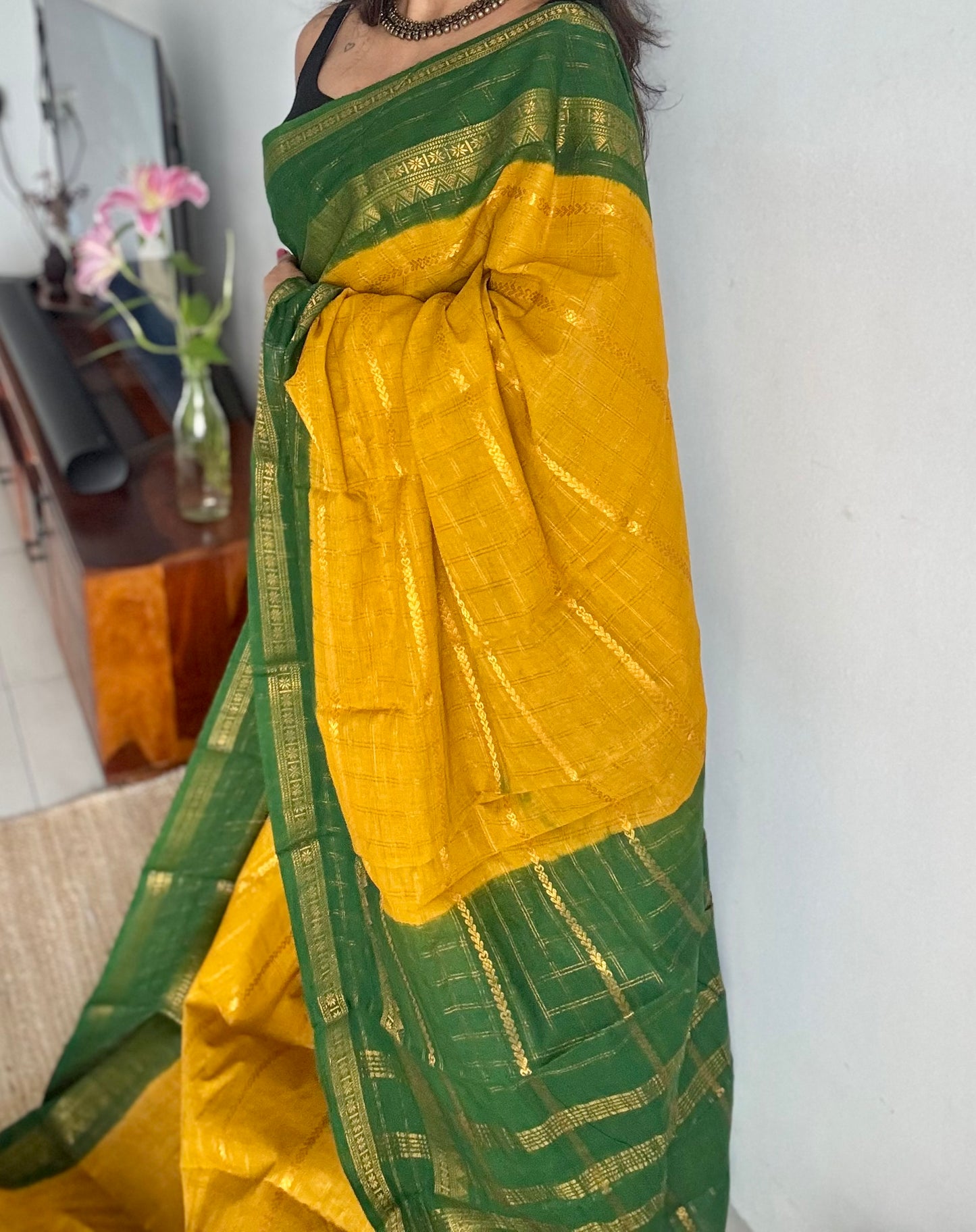 Ginger yellow with dark green, Adayar checks with velthaari pattern, madurai cotton - YCCOTNOCSC04