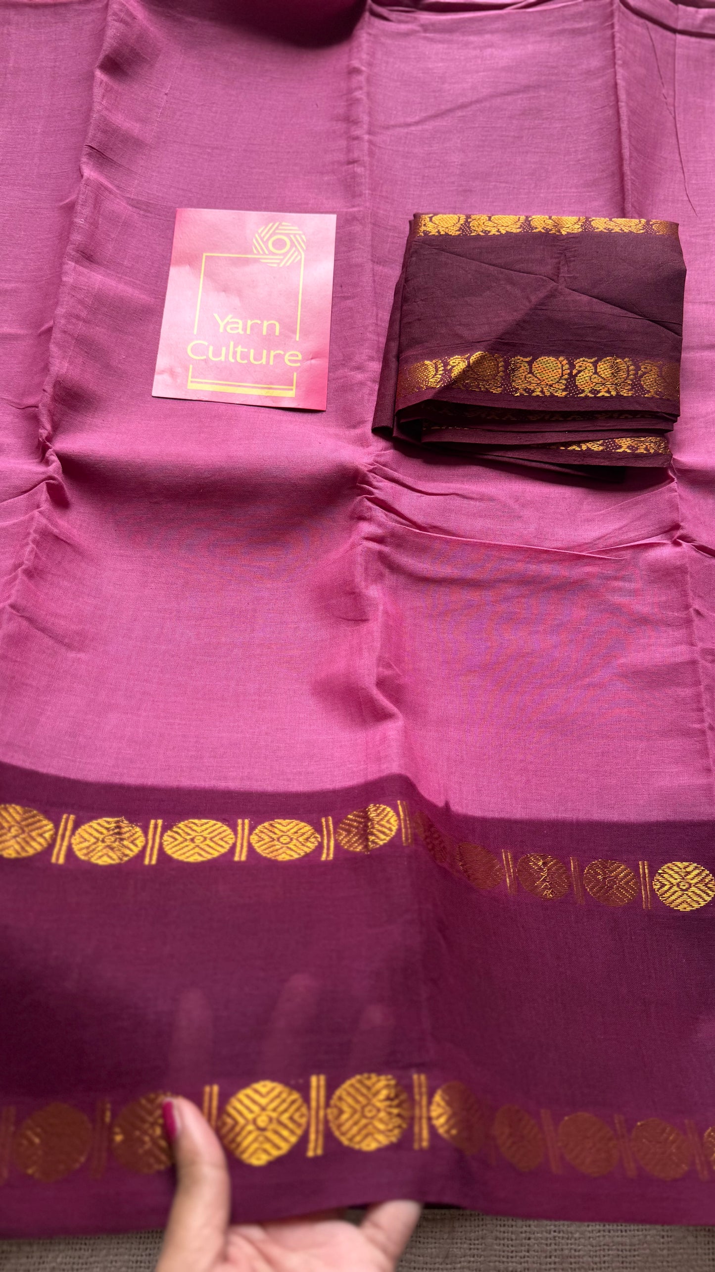 Dusty pink with dark maroon sungudi, kattuchayam dyed, madurai cotton - YCCOTNOCSC12