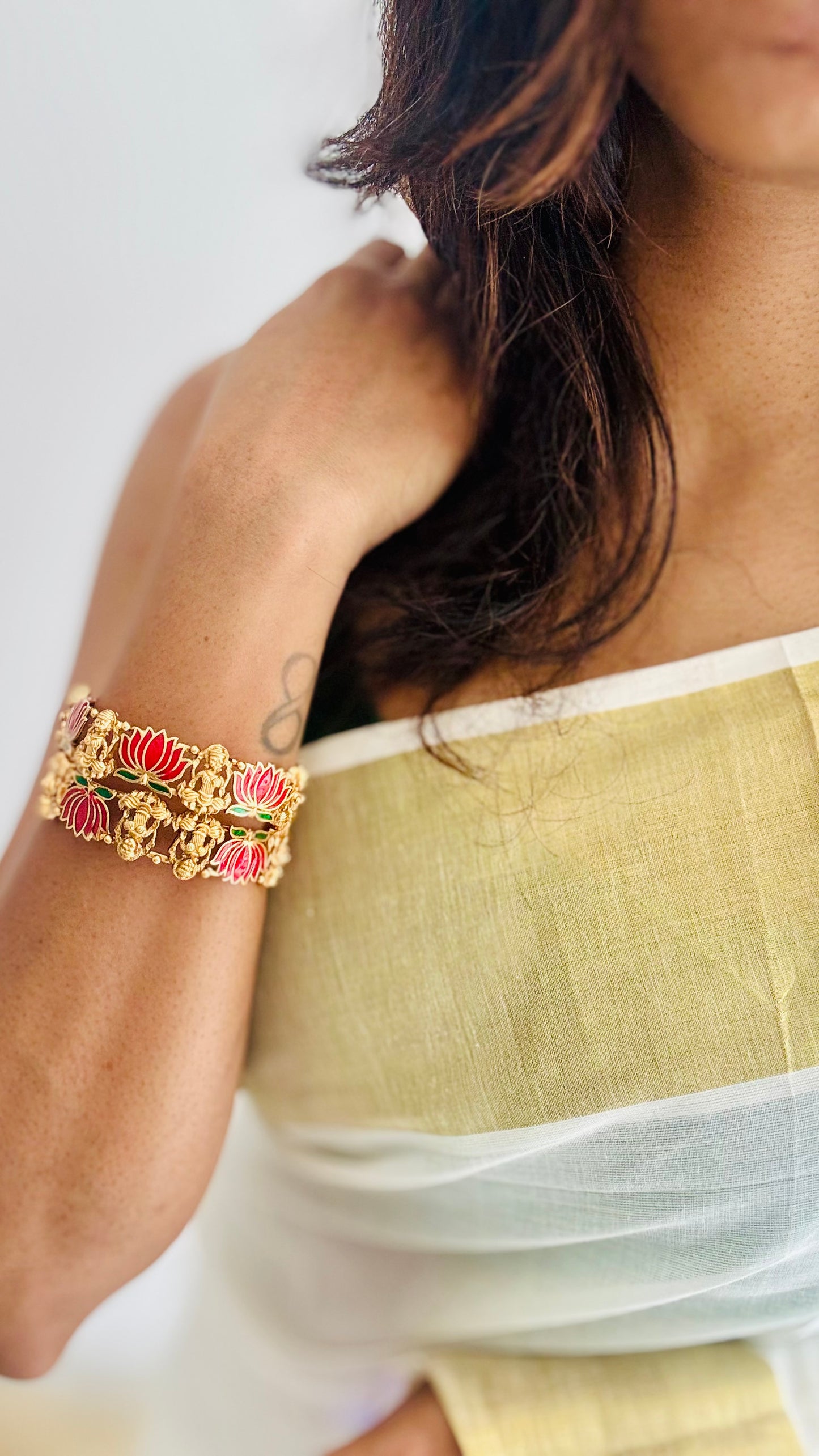 Dark pink with green lotus bangles (set of 2) - YCAGBG98