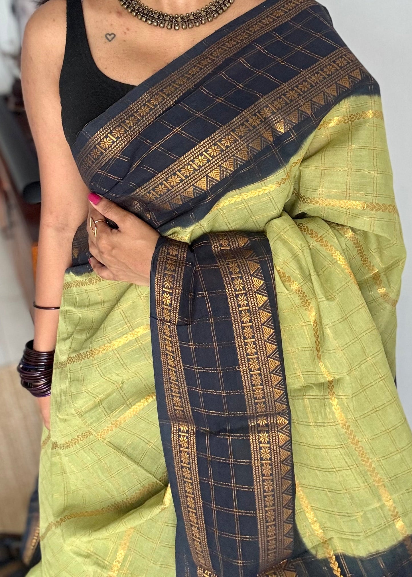 Pista green with black, Adayar checks with velthaari pattern, madurai cotton - YCCOTNOCSC08