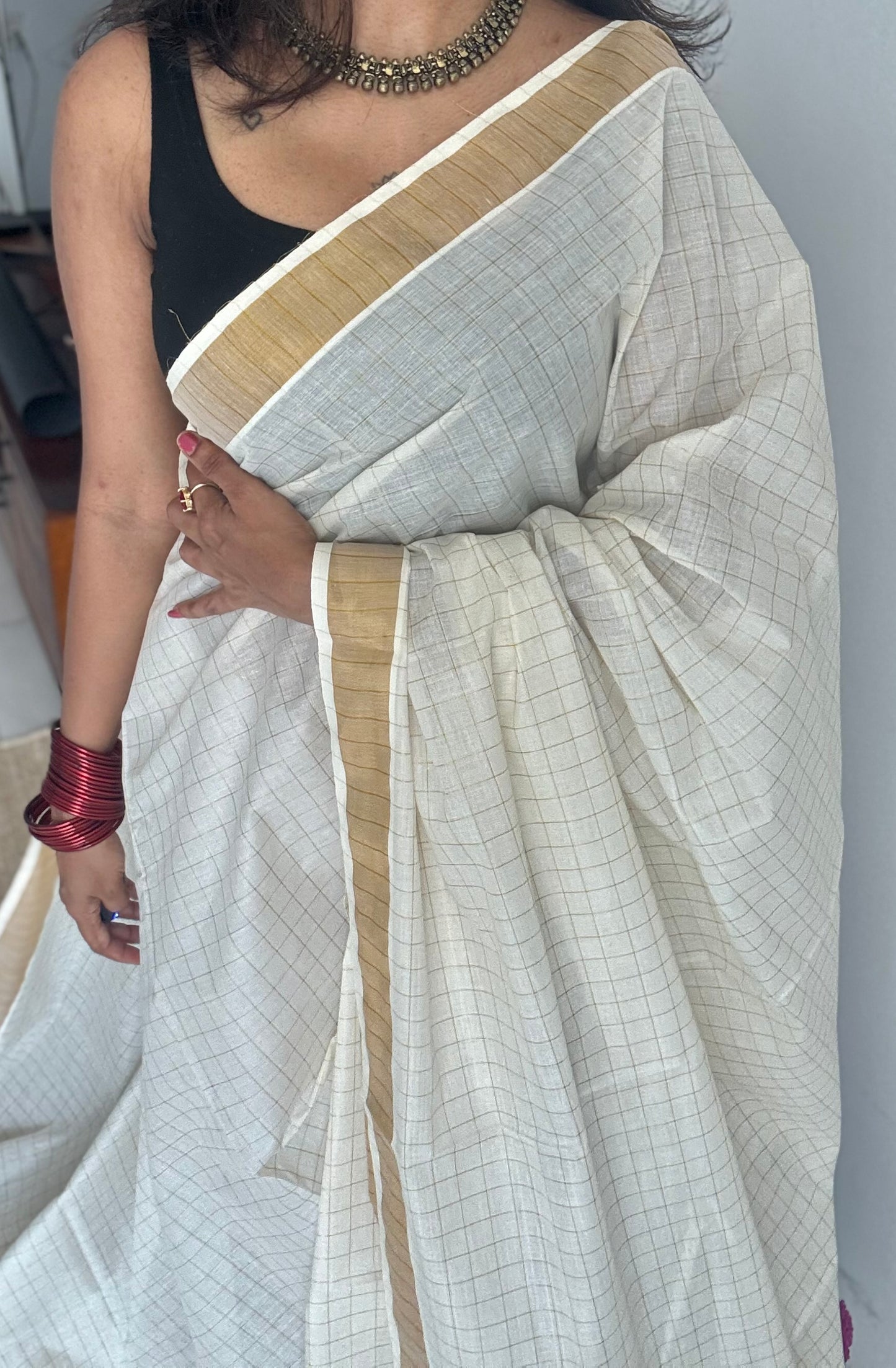 Ivory and gold checks, kerala soft cotton - YCON25MC269