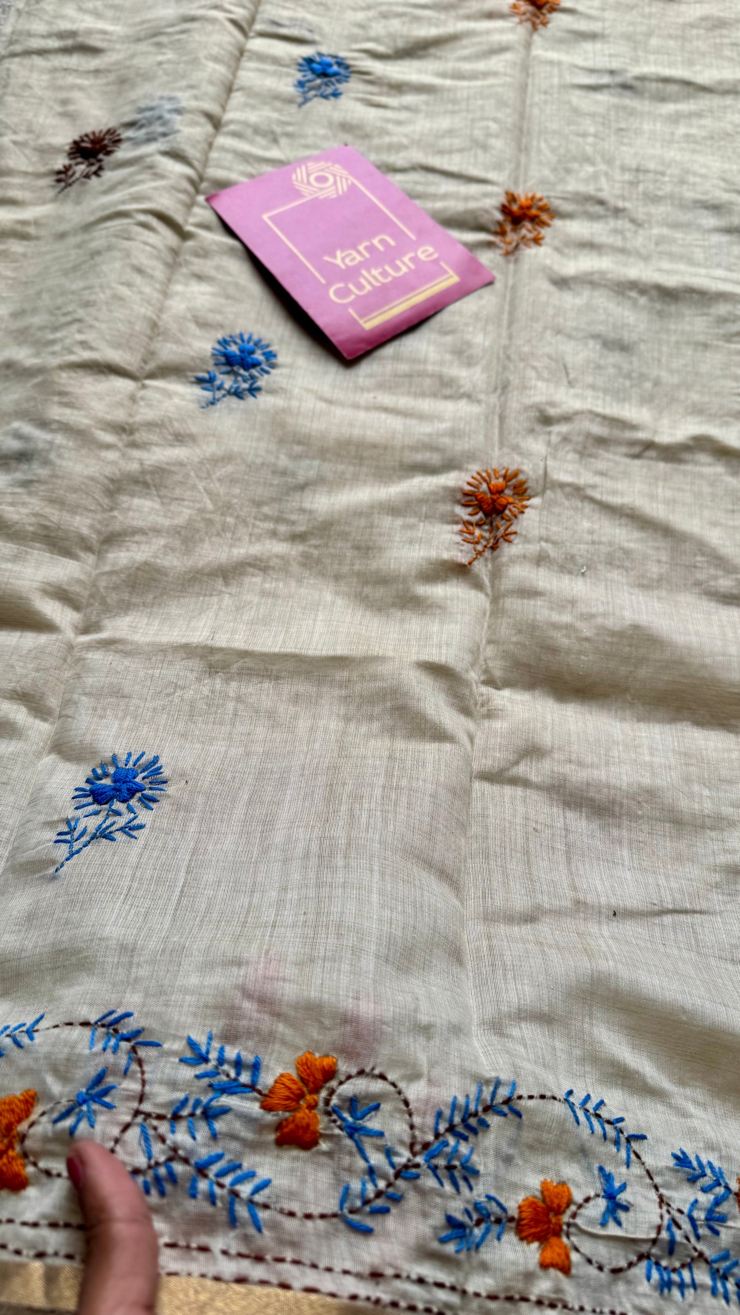 Ivory maheshwari cotton silk blend with yellow and blue floral kantha threadwork - YCBLAUMK11
