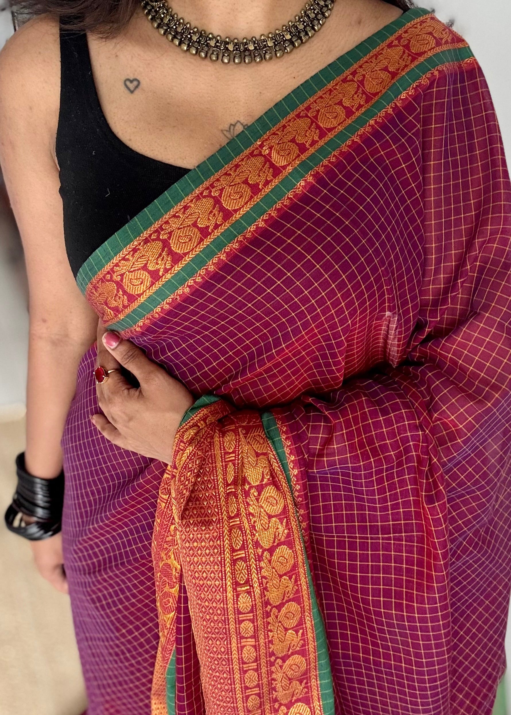 Purple pink (vadamalli) checks with zari border, premium