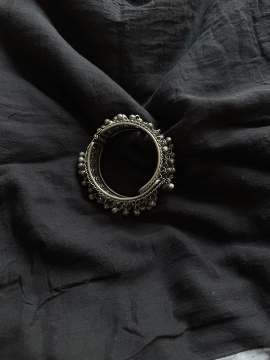 Free size openable ghungroo bangle, silver tone - YCOSFB480