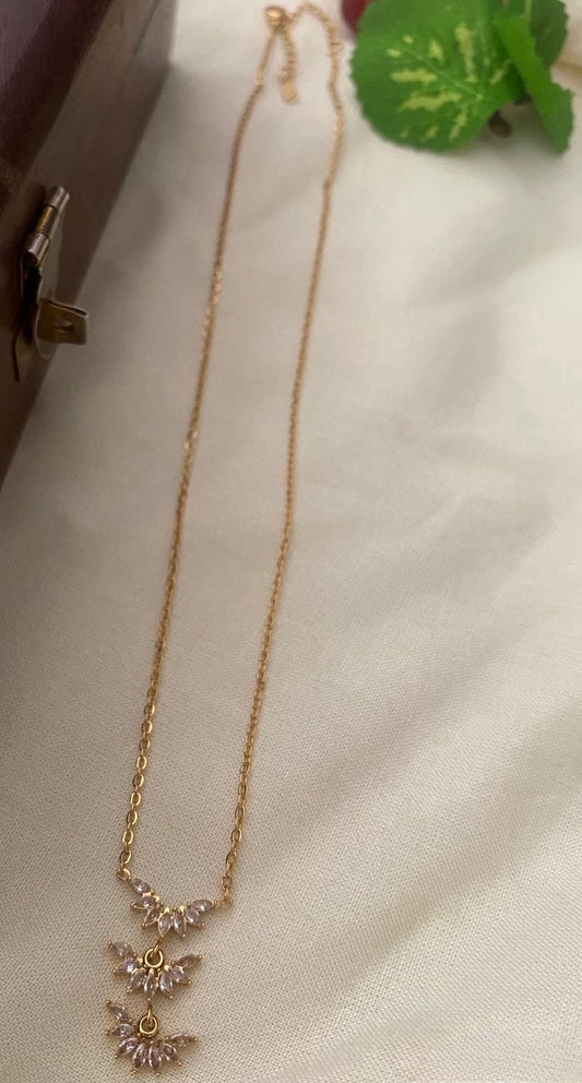 Gold plated chain, three layered petal pendant - YCGPC257