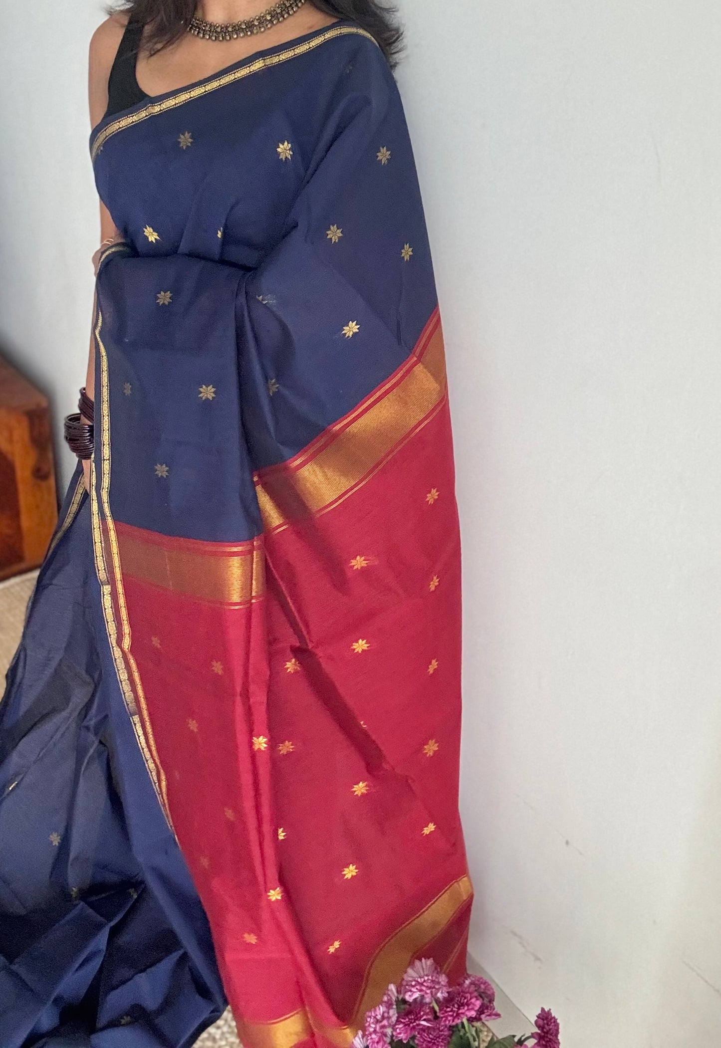 Dark blue with red, gold buttas, semi maheshwari cotton silk - YCCOTNFEJUSM05