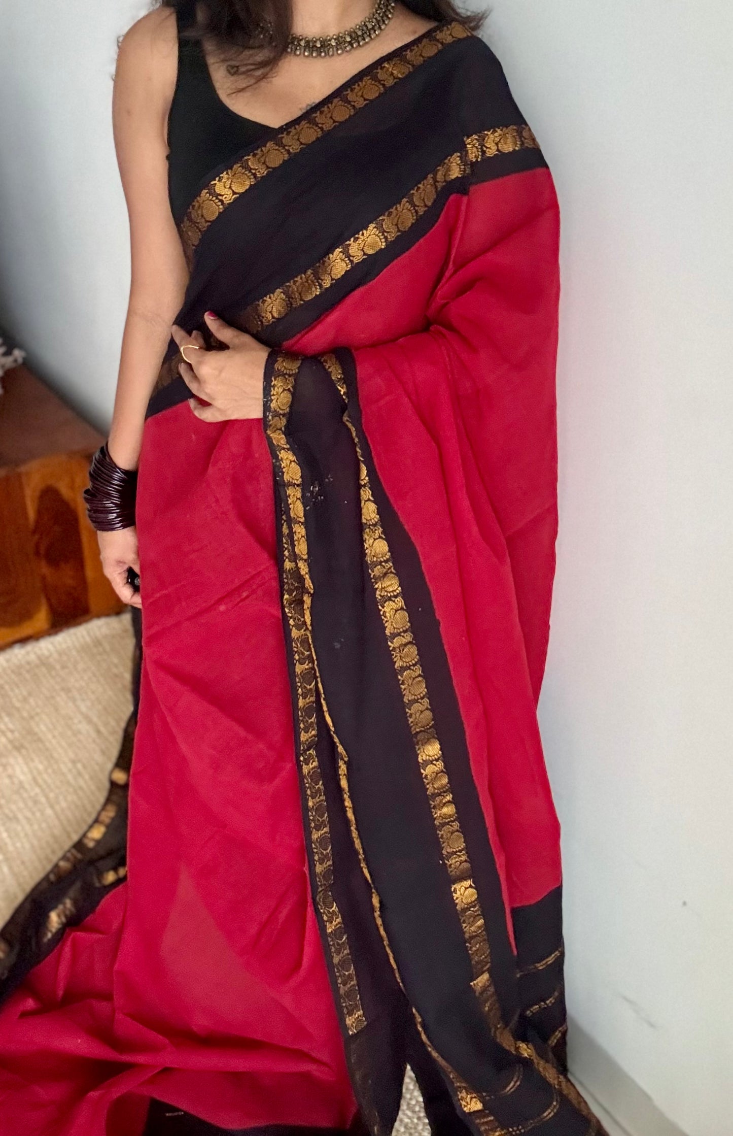 Carmine red and black, rettaipettu peacock double border, madurai soft cotton - YCCOTNAURS4