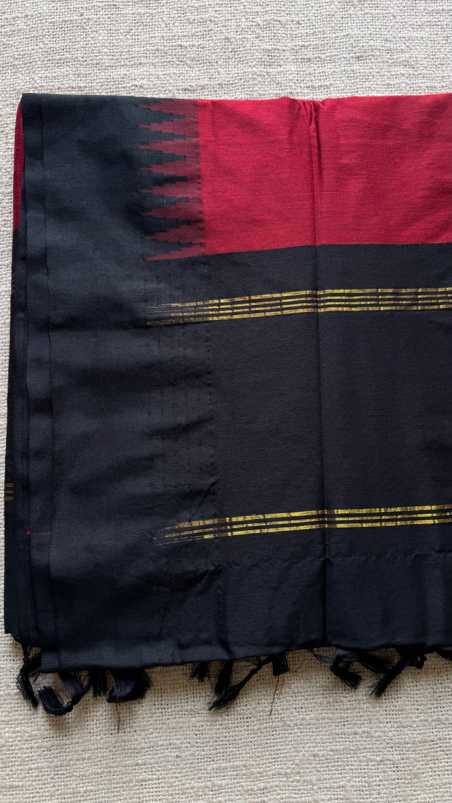 Red with black temple border - cotton silk - YCCOTNOCKCS4