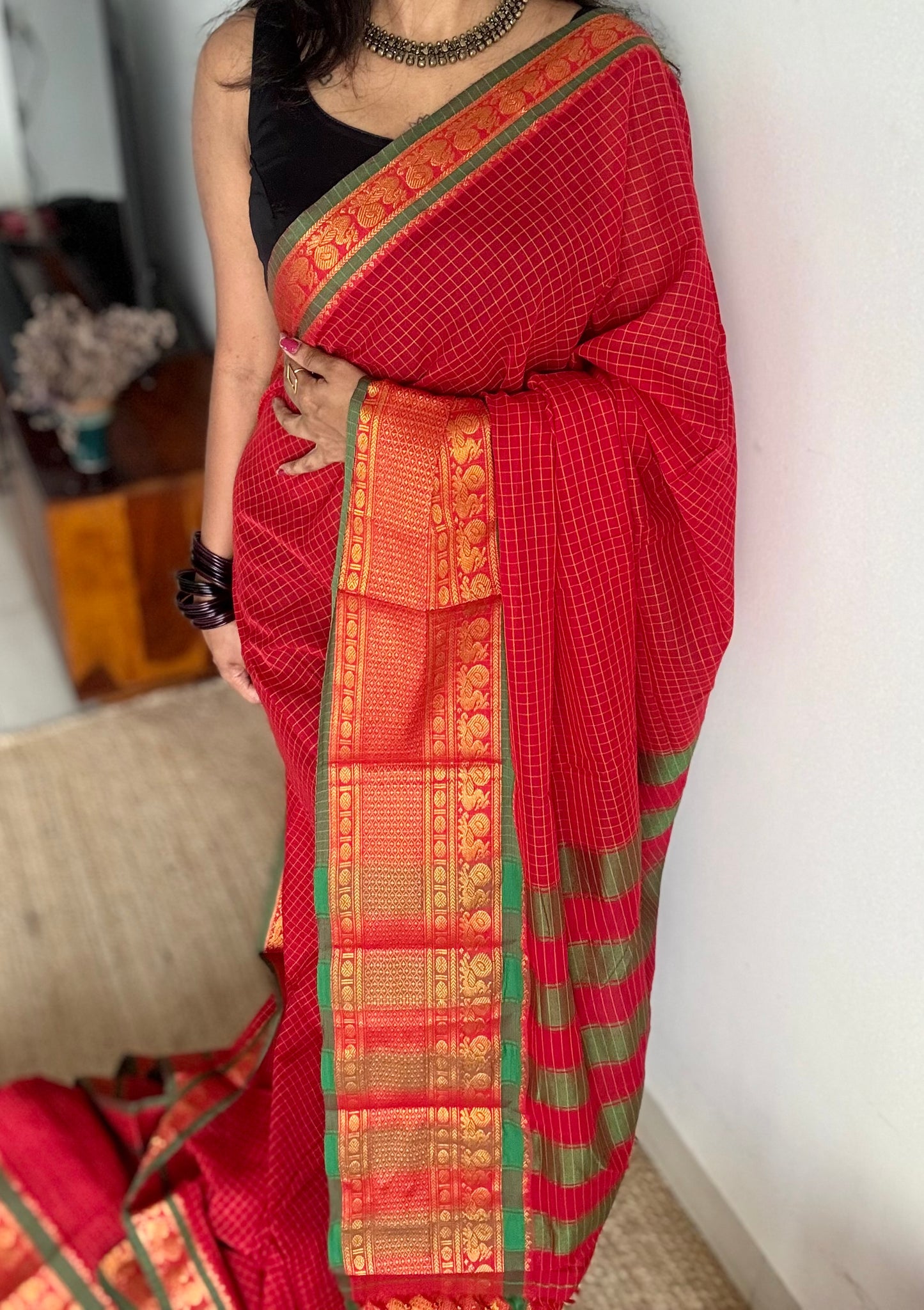 Red checks with zari border, premium narayanpet, soft cotton - YCWOTDOCNP05