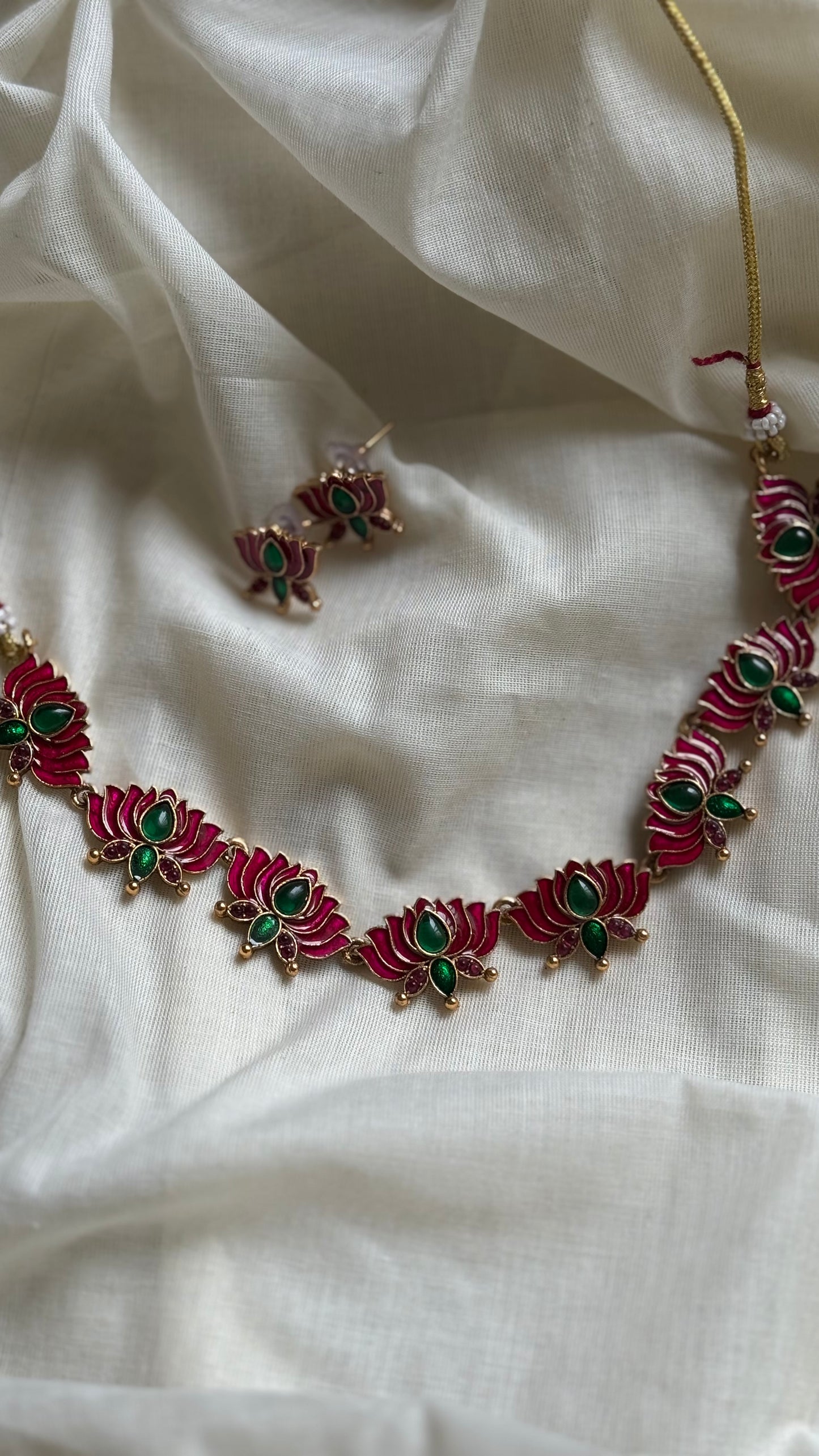 Rani pink and green lotus, with earrings - YCAGC131